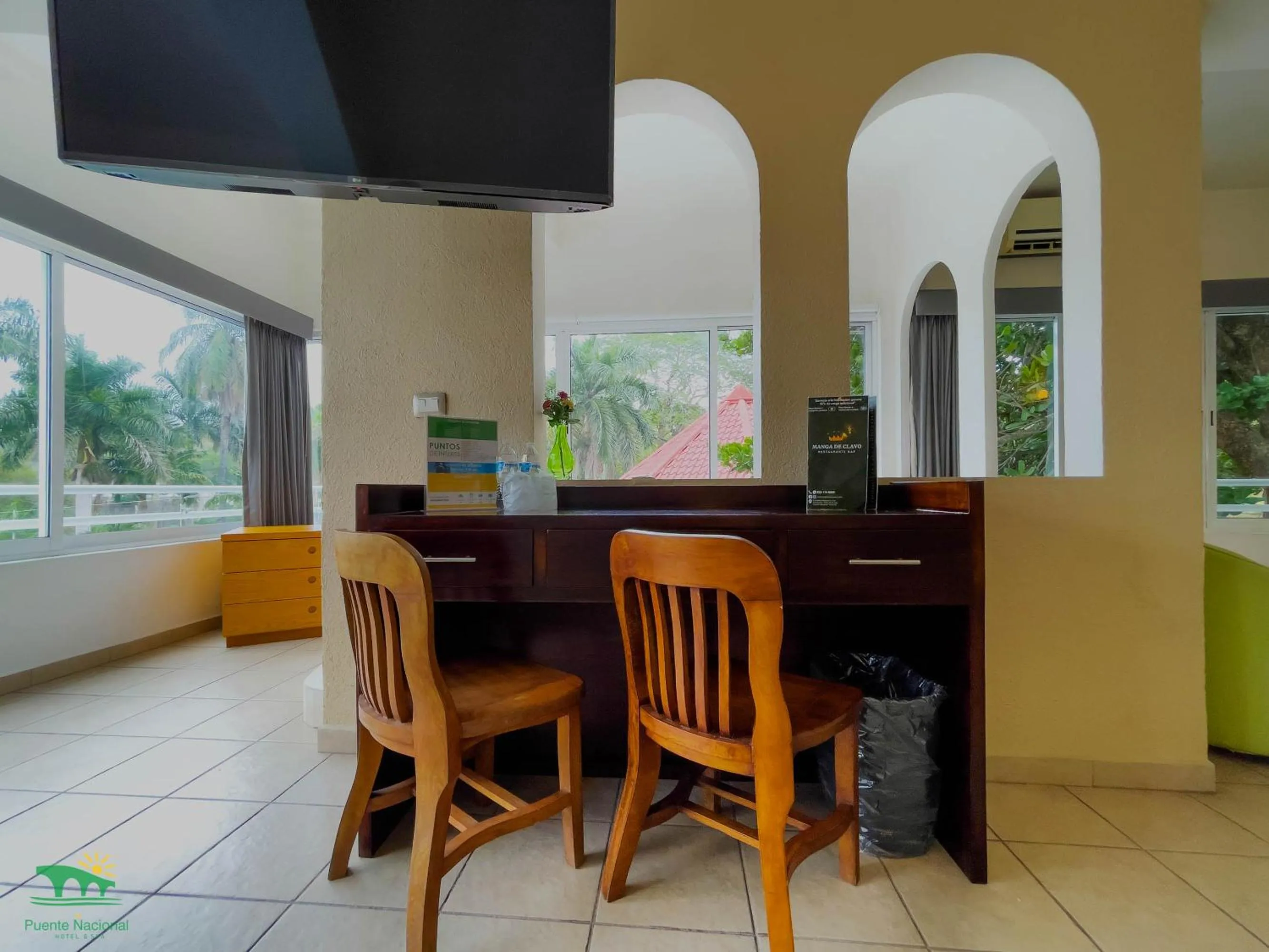 TV and multimedia in Hotel Puente Nacional & Spa