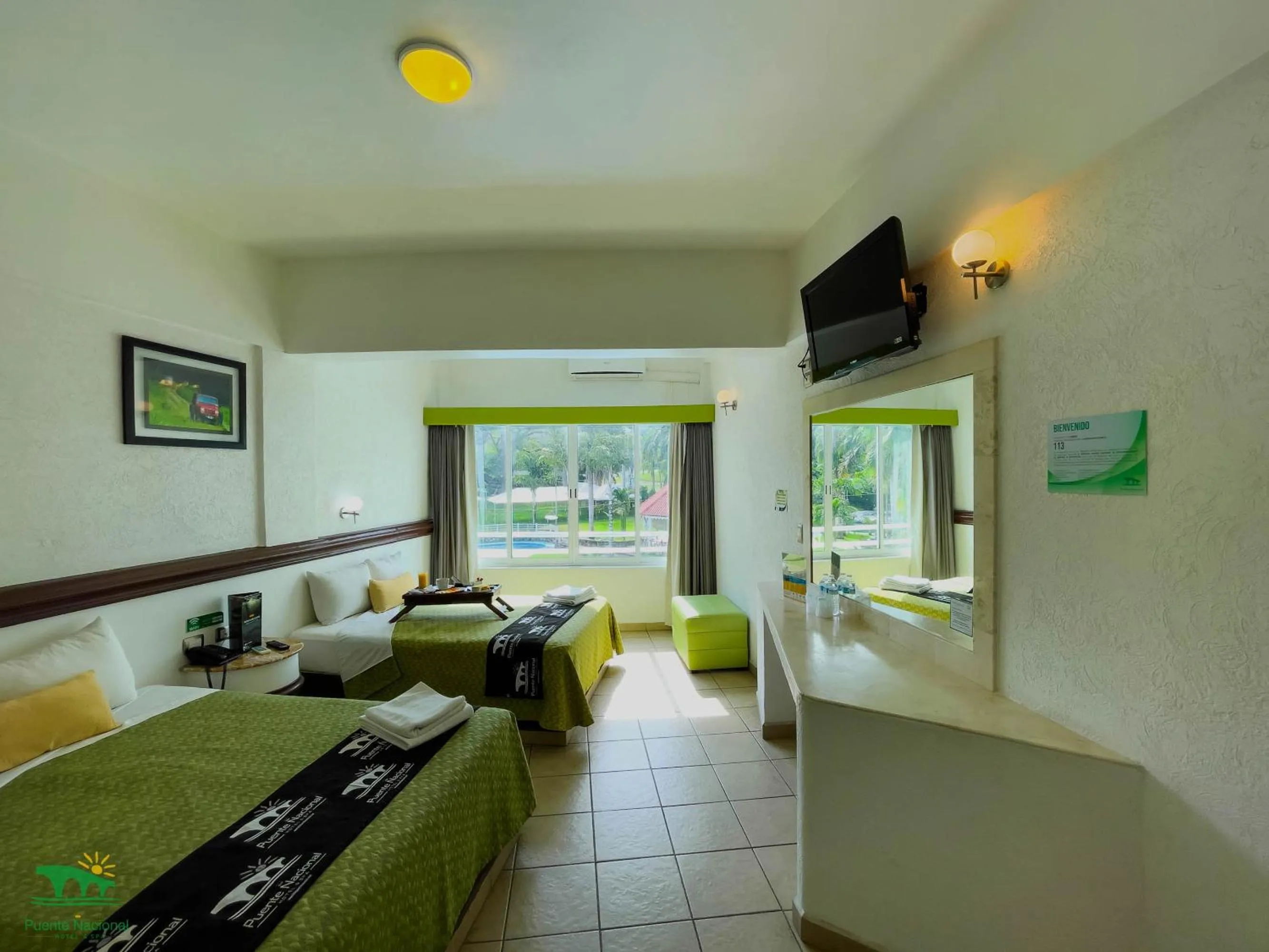 Bed in Hotel Puente Nacional & Spa