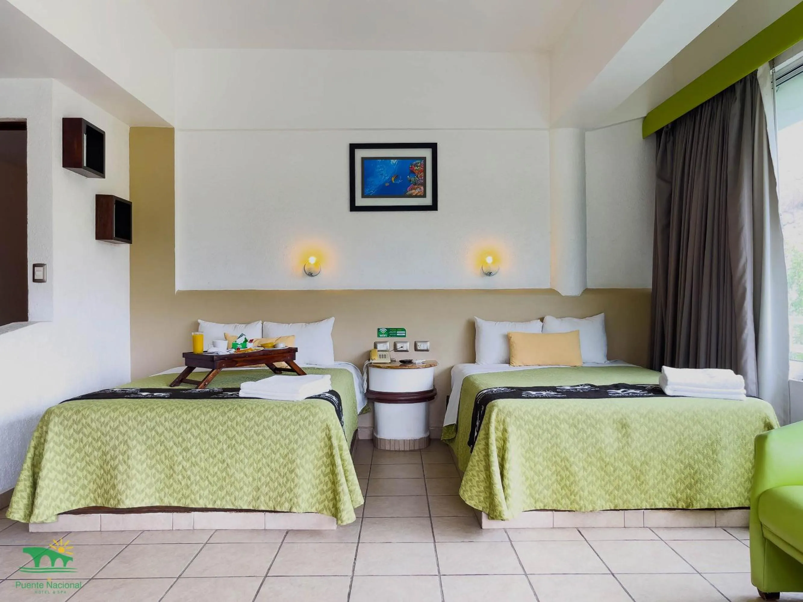 Bed in Hotel Puente Nacional & Spa