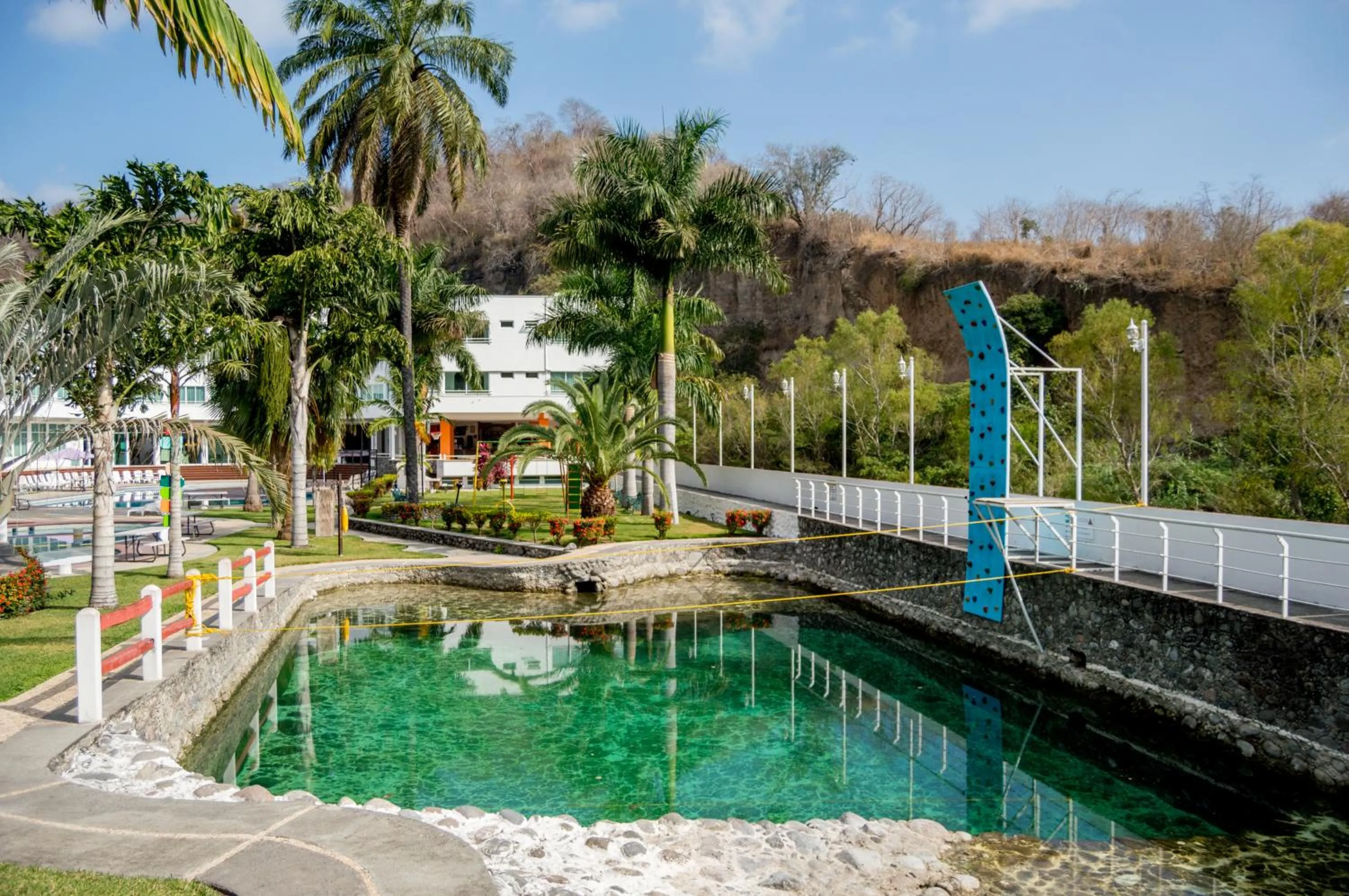 Area and facilities in Hotel Puente Nacional & Spa