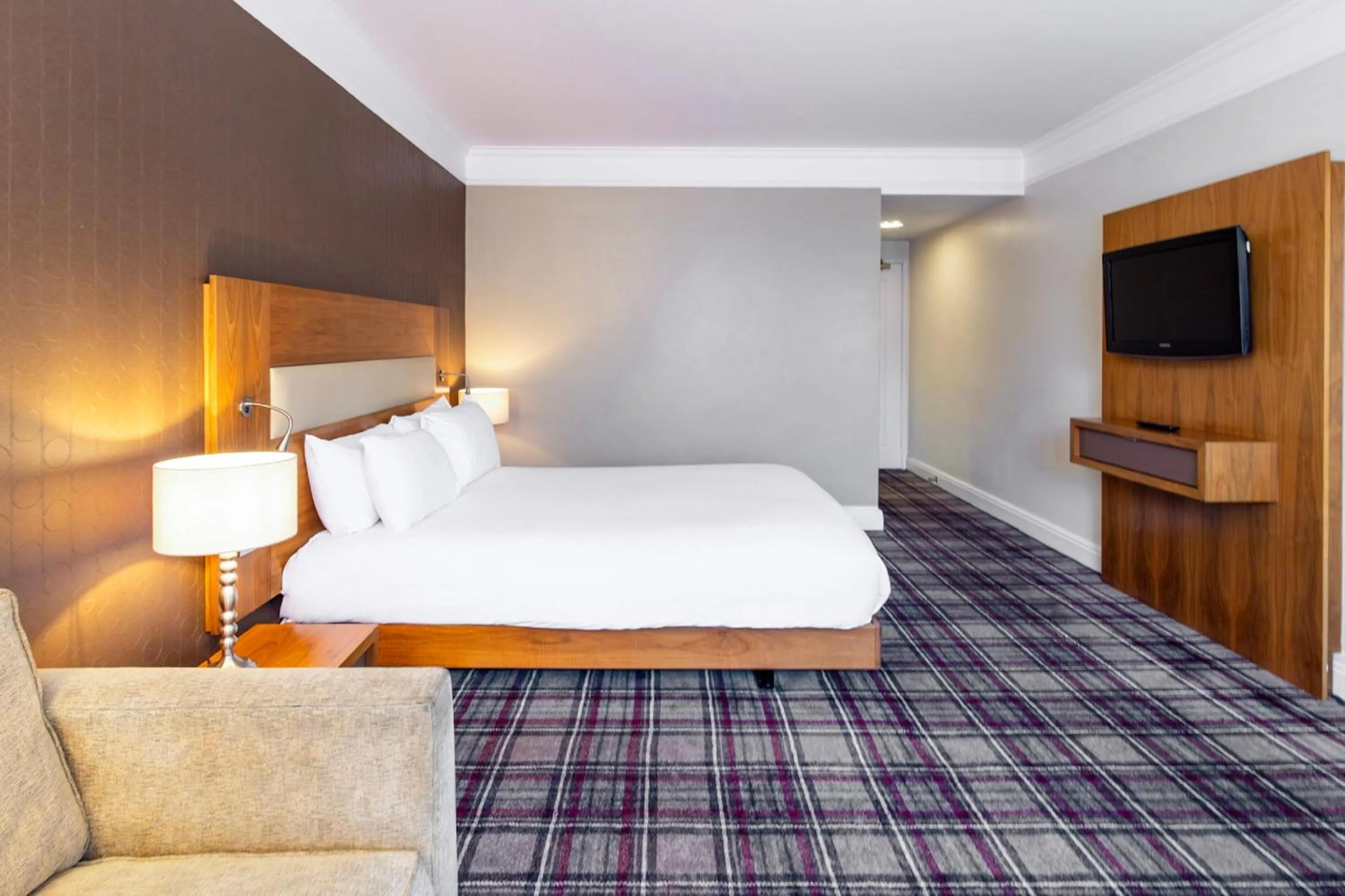 Bed in Bromsgrove Hotel