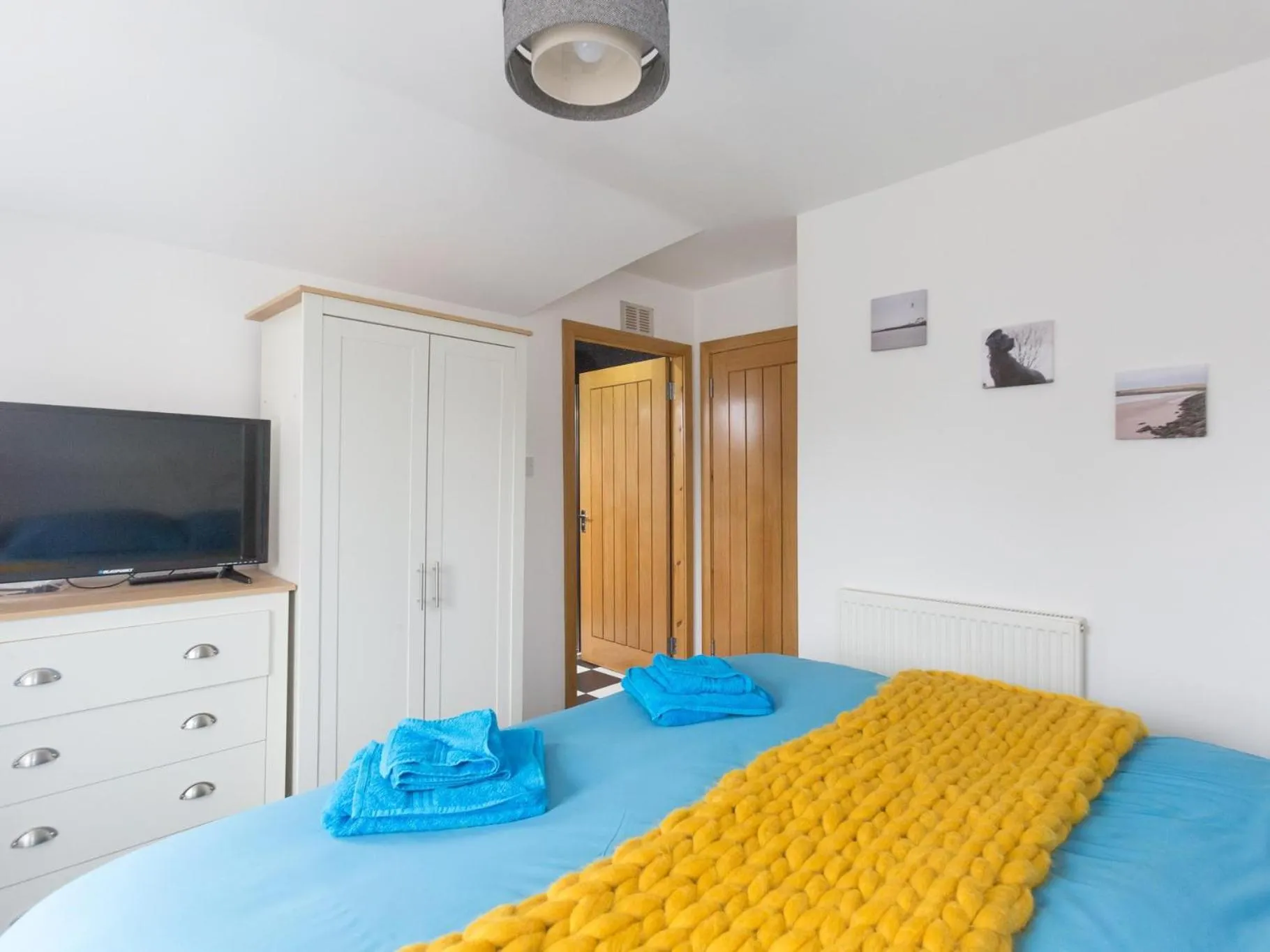 Bedroom, Bed in Bamse Guest House