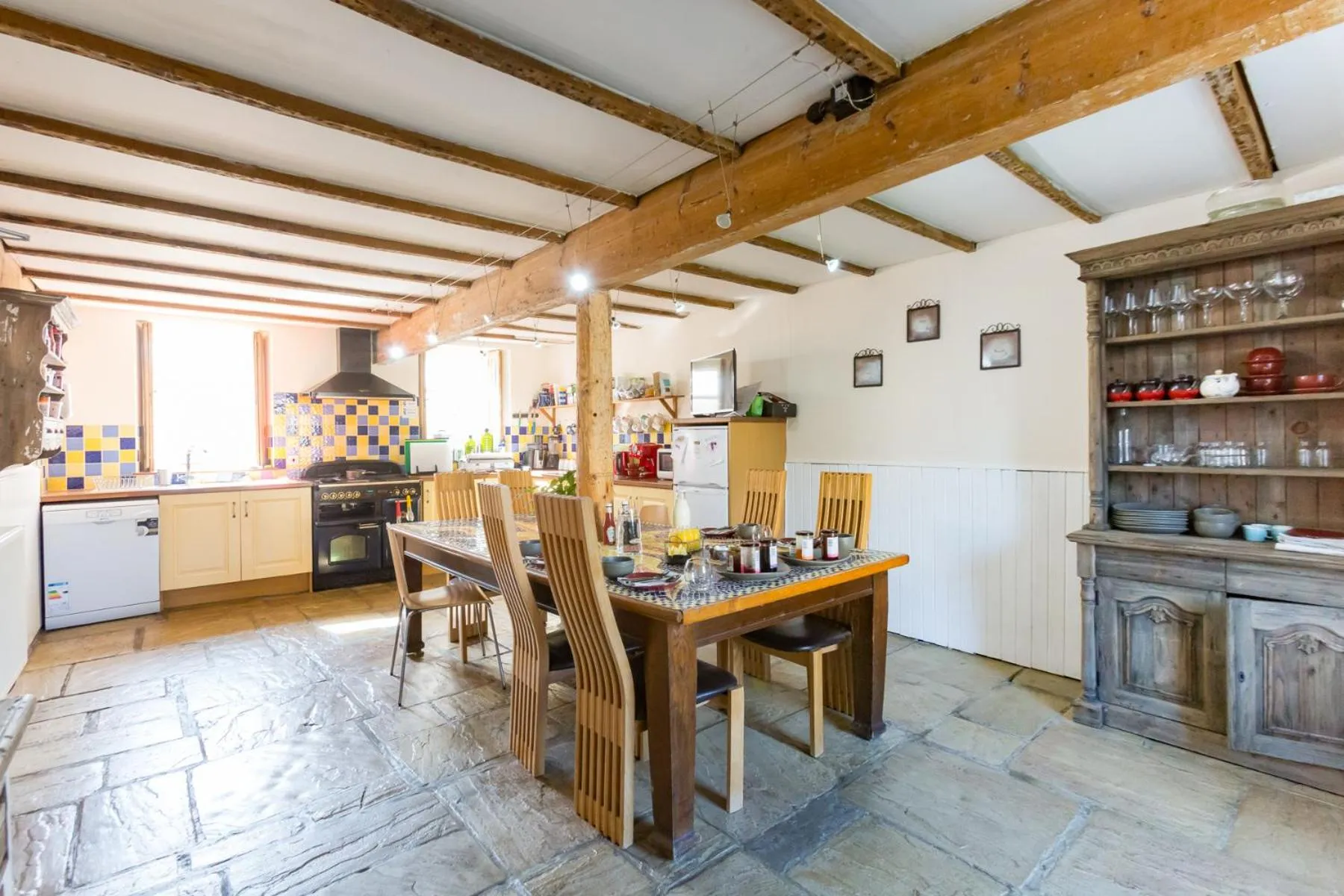 Dining area in Bamse Guest House