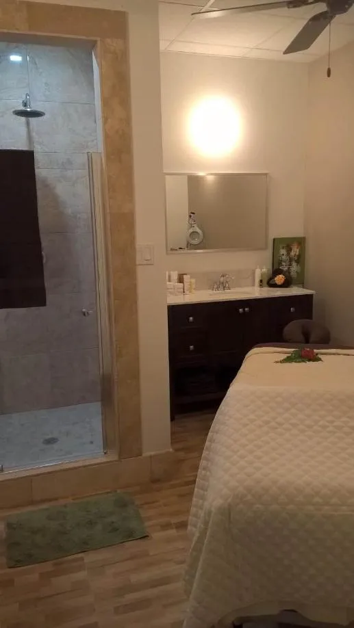 Spa and wellness centre/facilities, Bed in The Atrium Resort