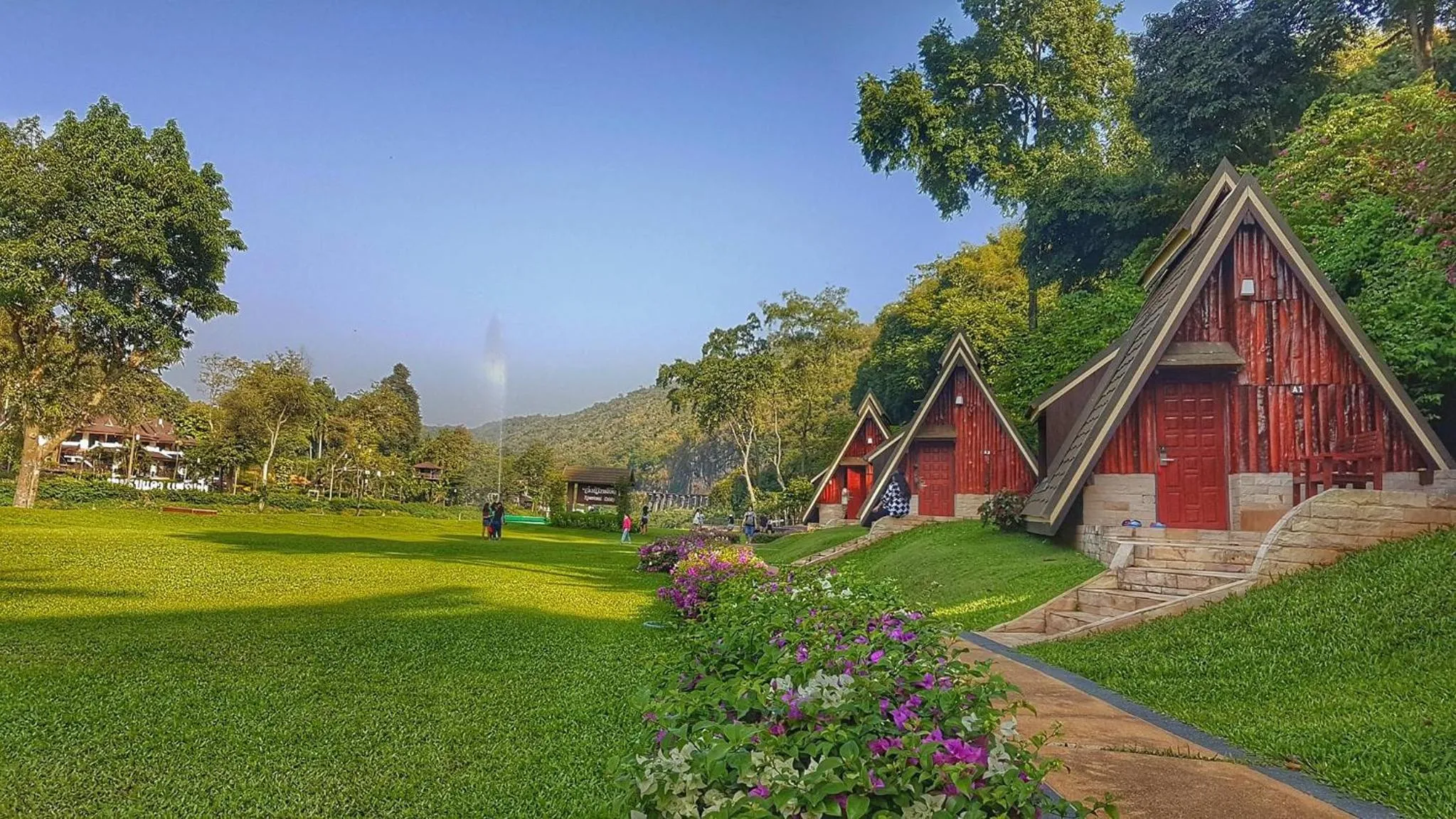 Suan Sai Yok Resort