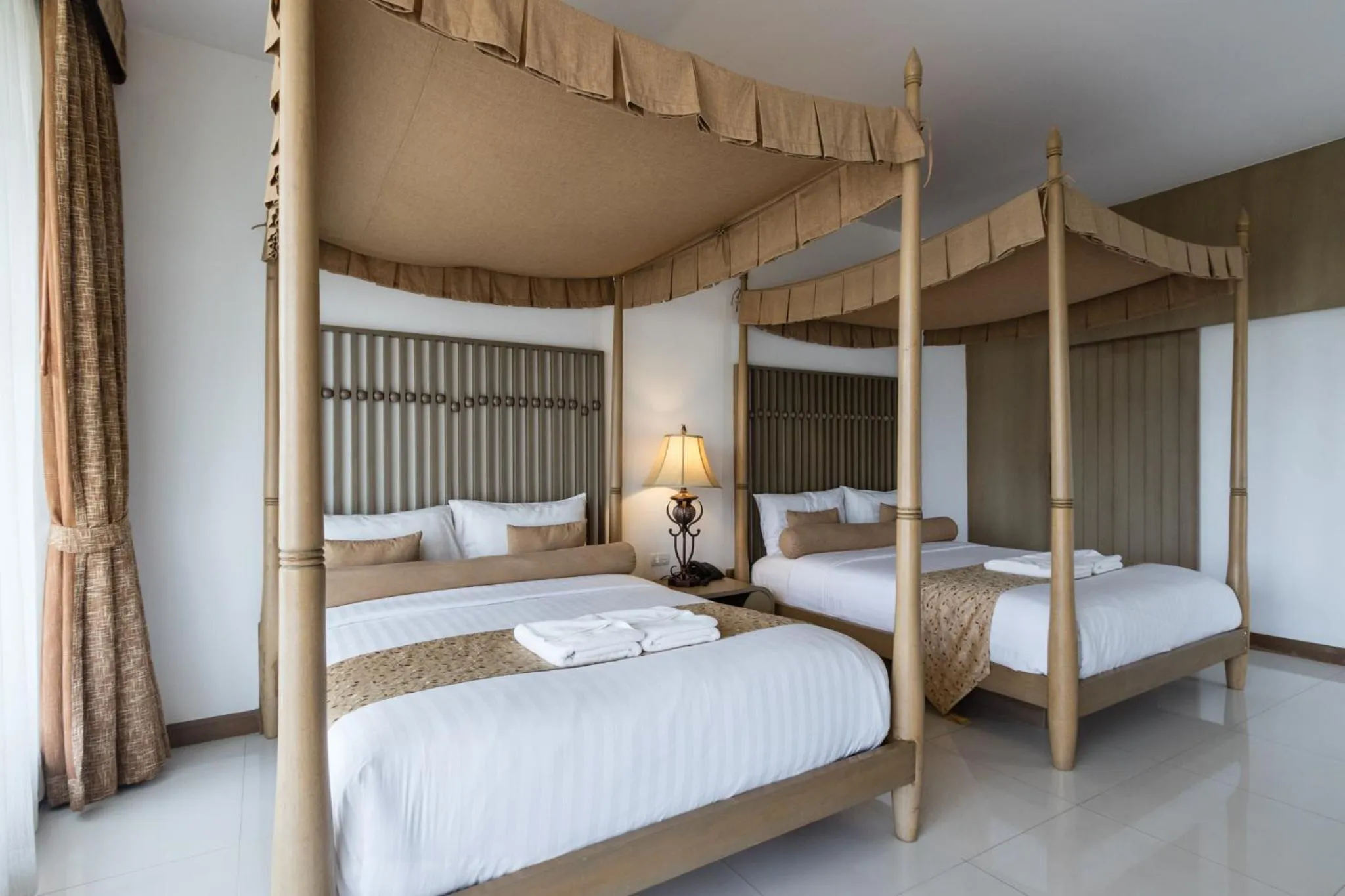 Bed in Suan Sai Yok Resort