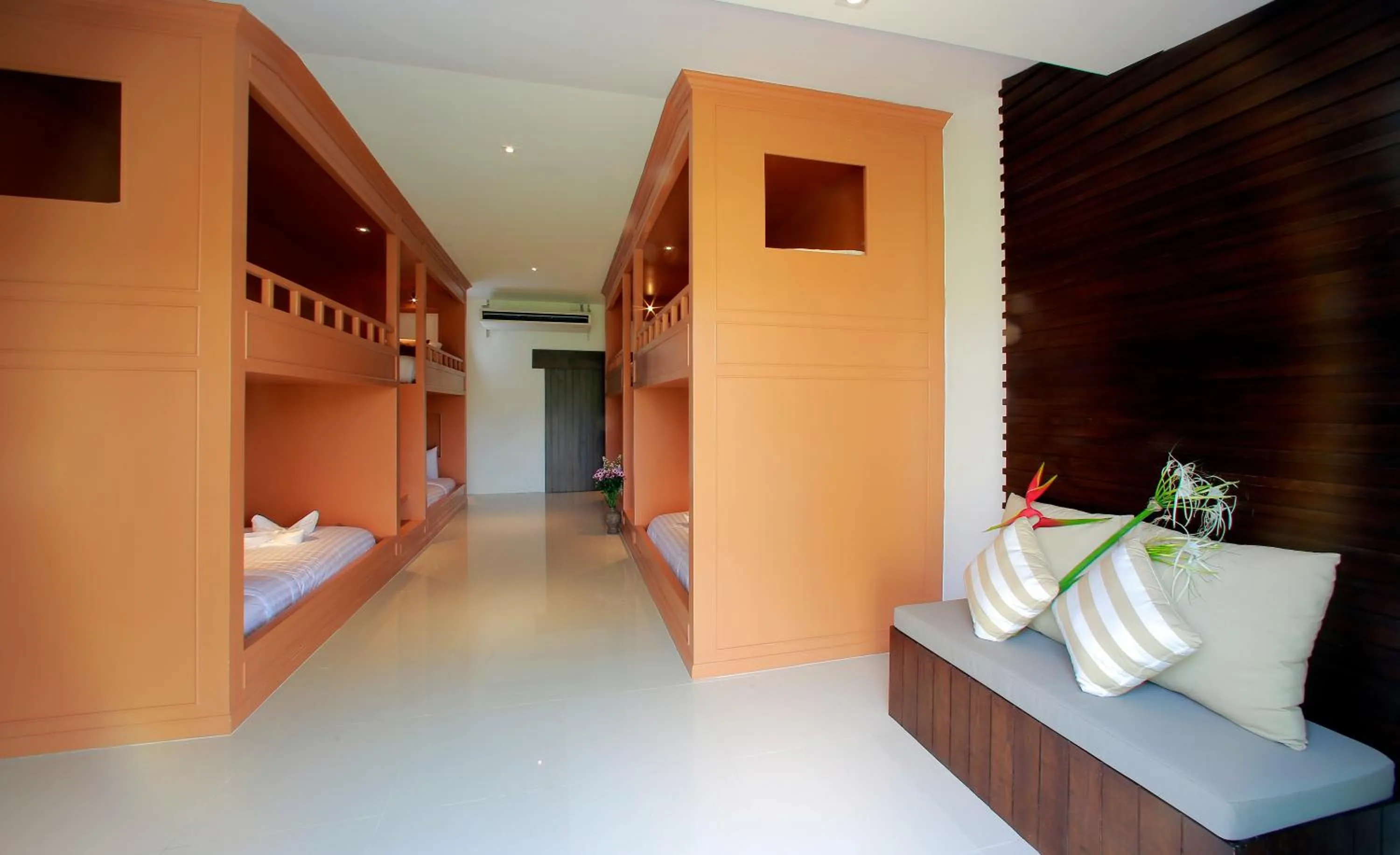 Decorative detail, Bed in Suan Sai Yok Resort