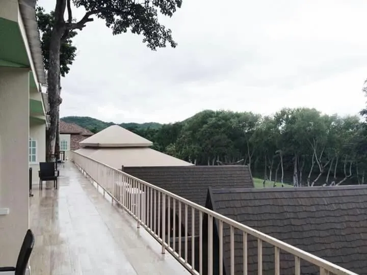 Balcony/Terrace in Suan Sai Yok Resort