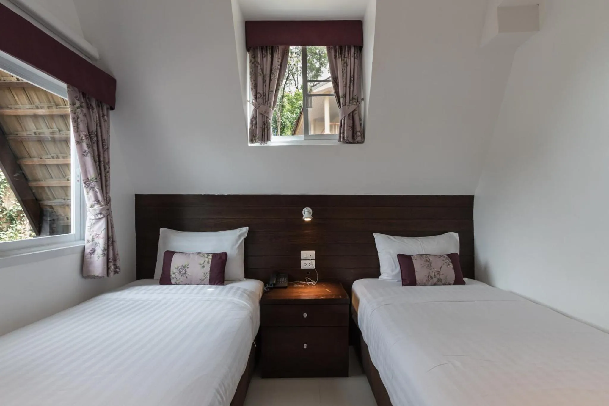 Bed in Suan Sai Yok Resort