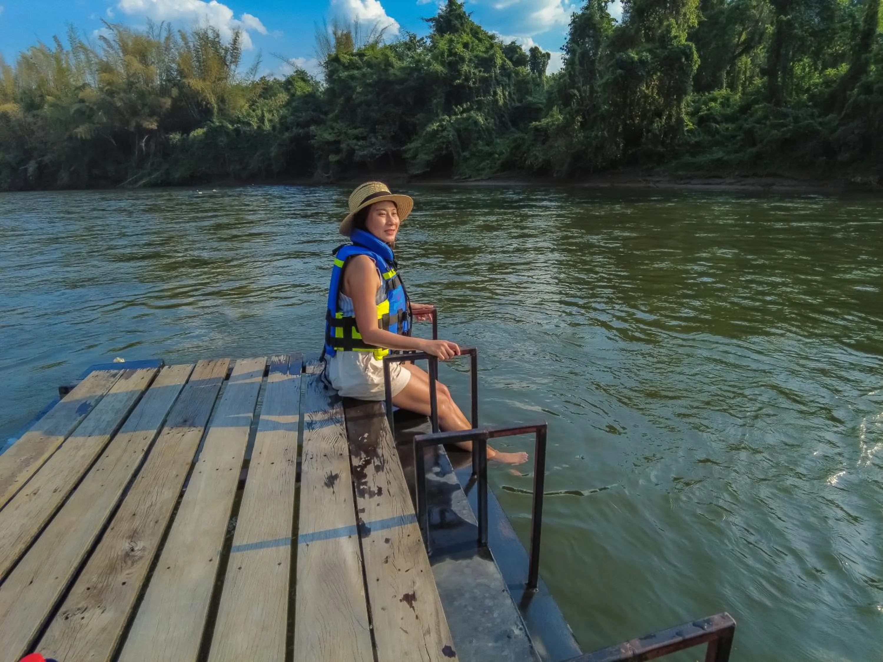 River view in Suan Sai Yok Resort