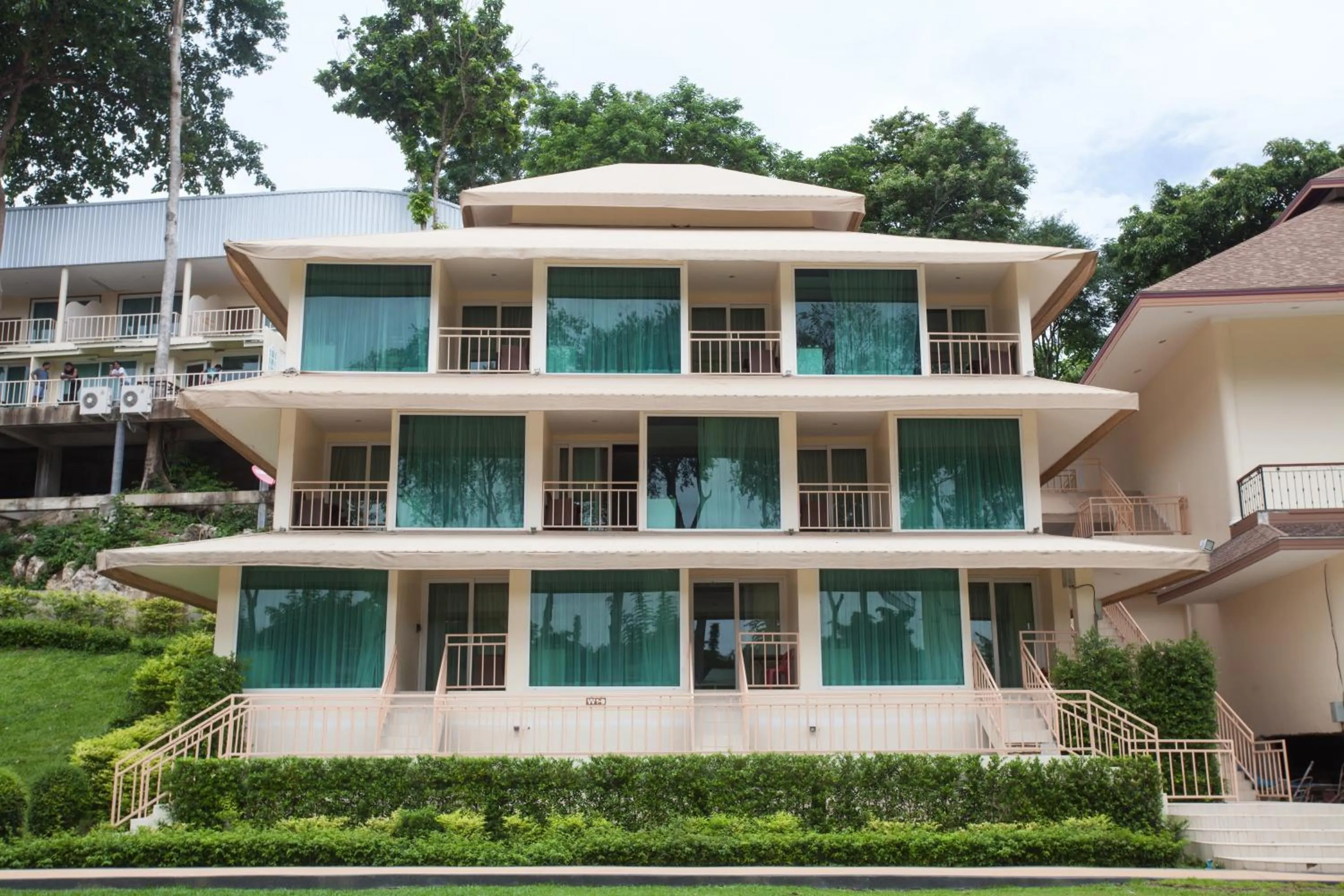 Property building in Suan Sai Yok Resort