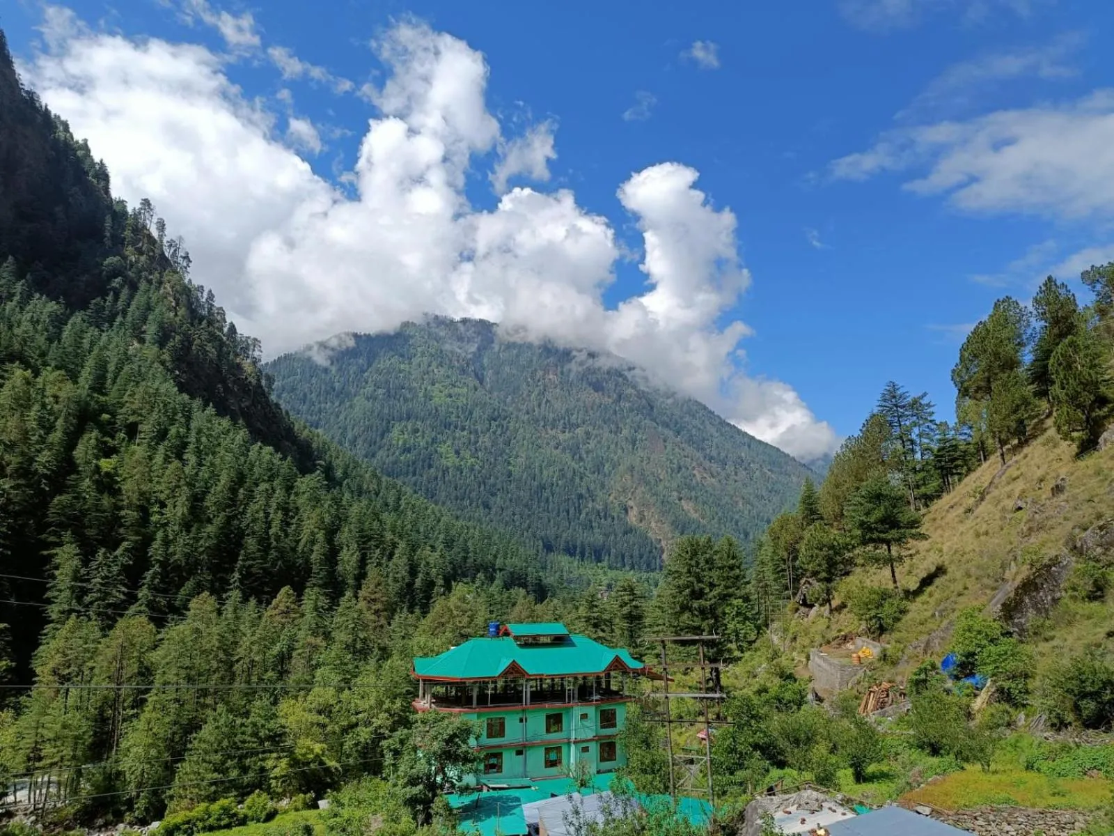 Standard Double Room with Shared Bathroom in Snow View Guest House