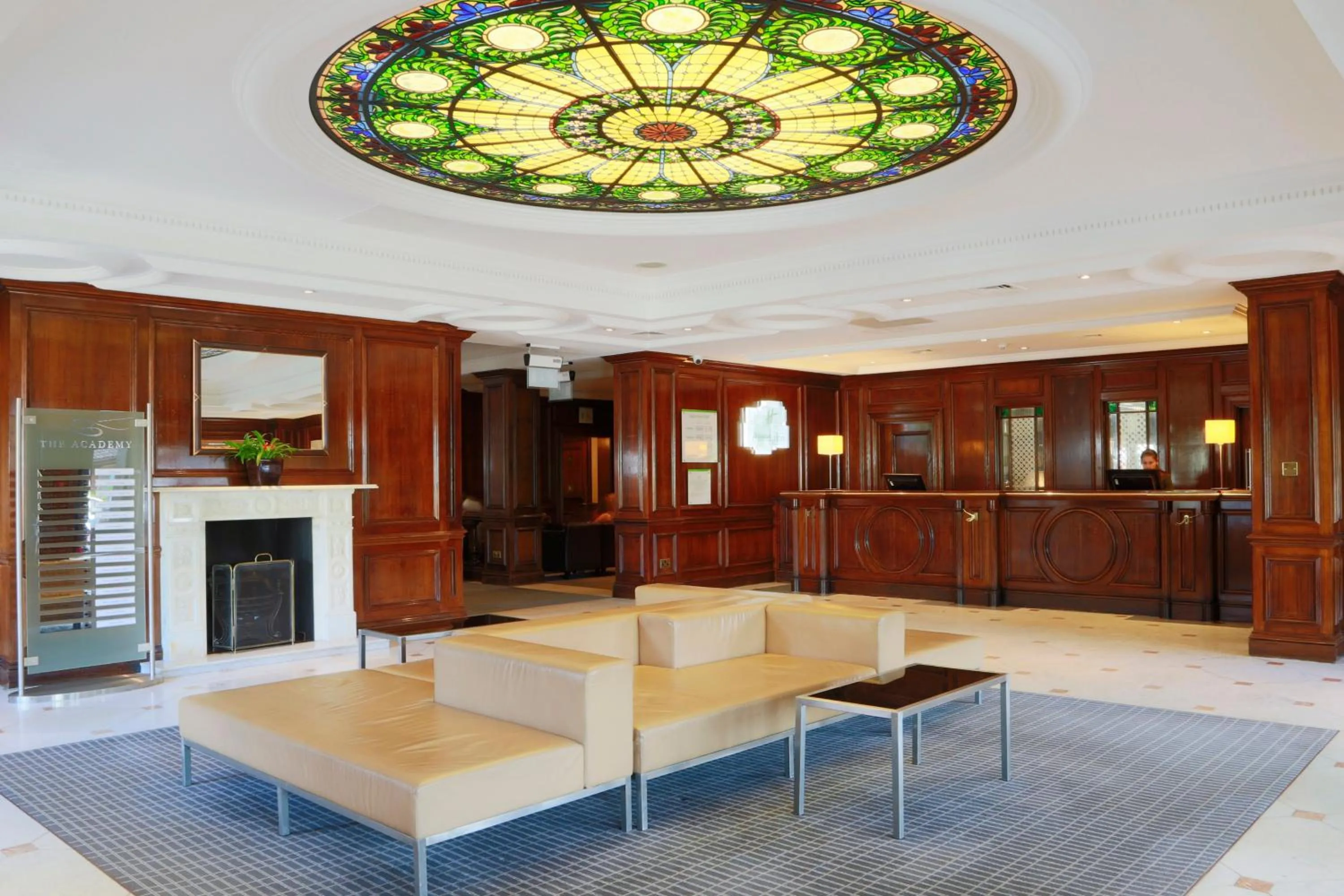 Property building in Holiday Inn Guildford by IHG