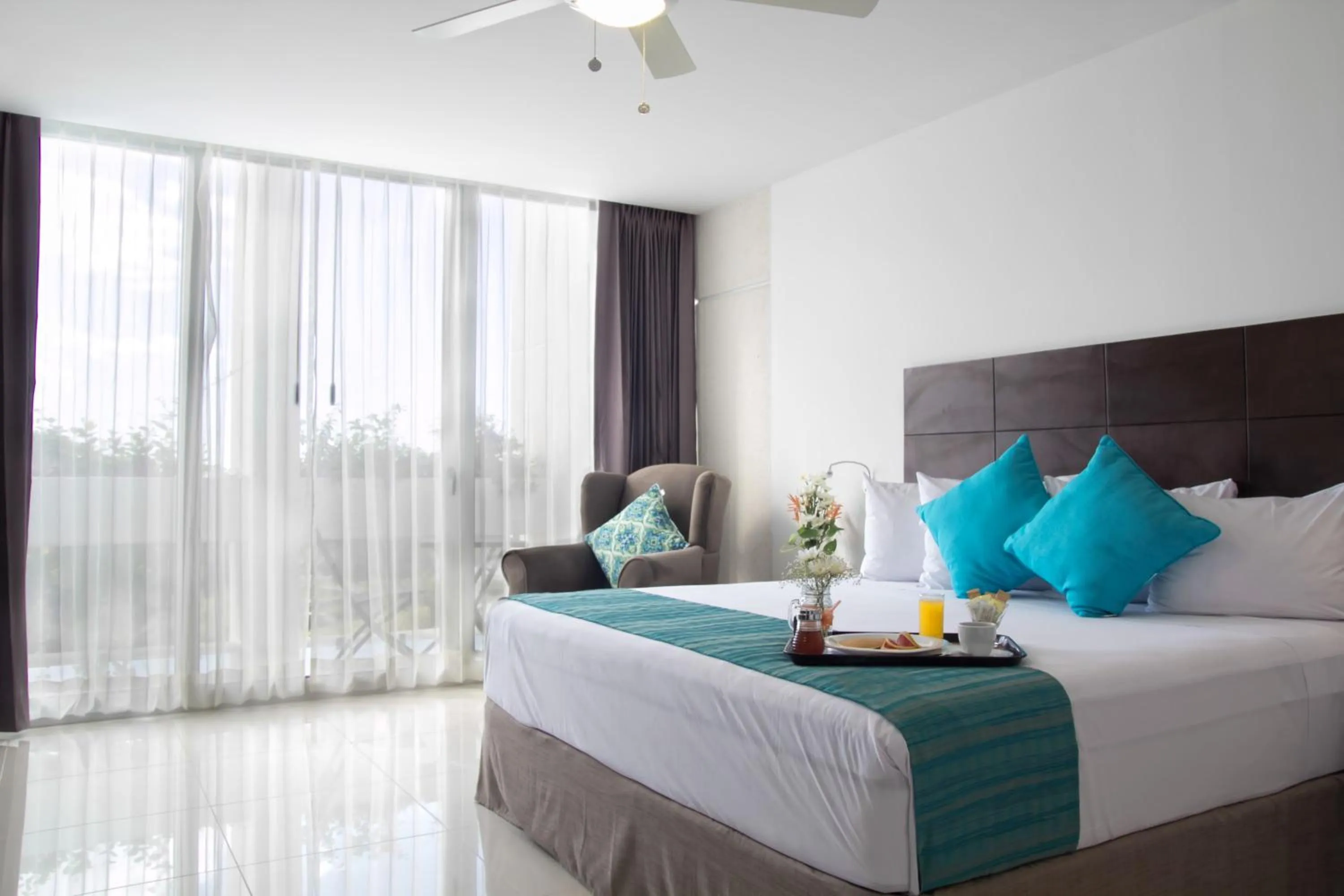 Bed in Mesón de la Luna Hotel & Spa