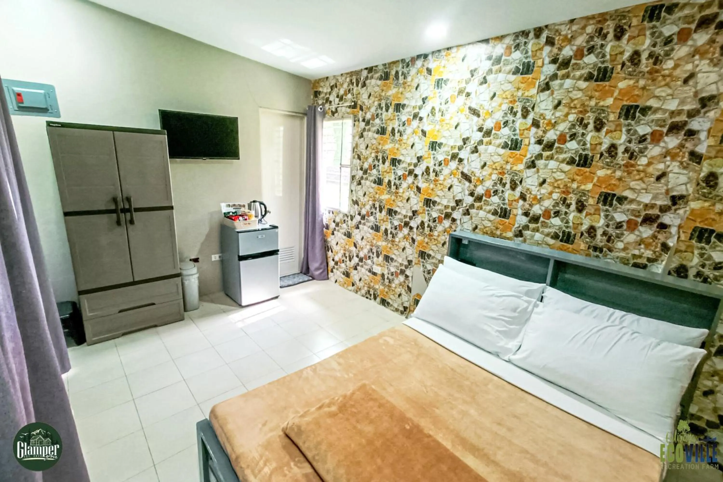 Bed in Caliraya Ecoville Recreation and Farm Resort