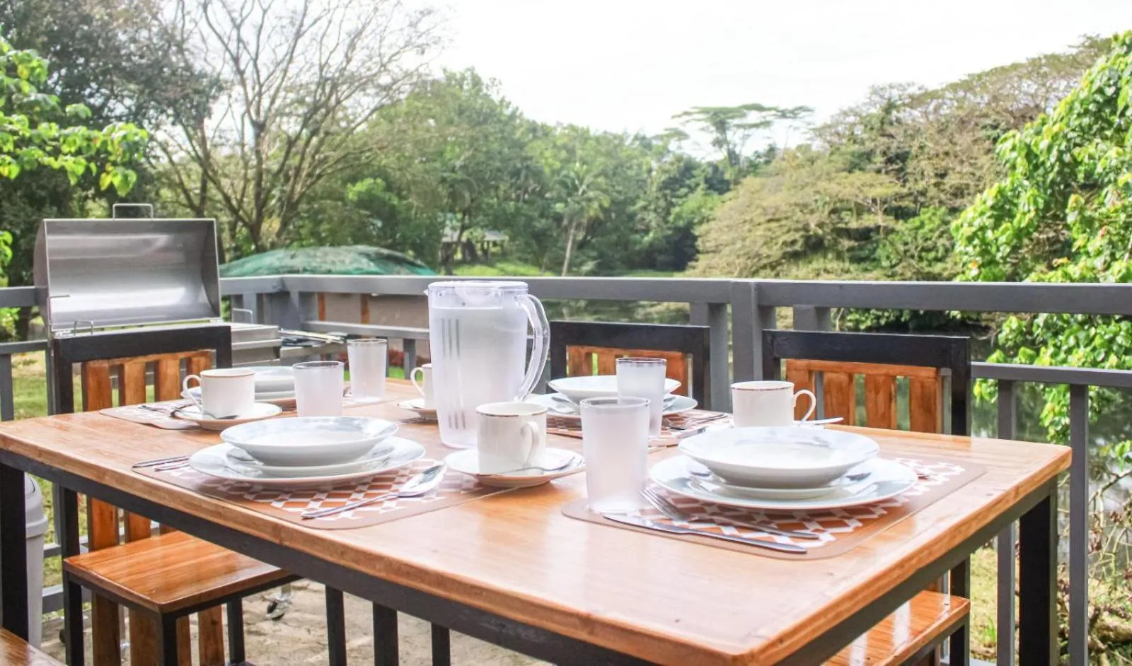 Dining area in Caliraya Ecoville Recreation and Farm Resort