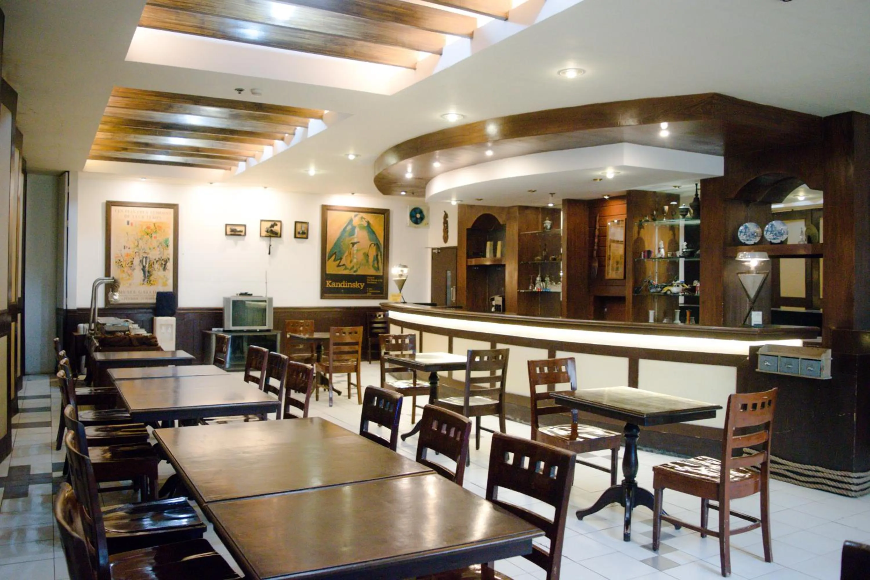 Seating area in Country Village Hotel