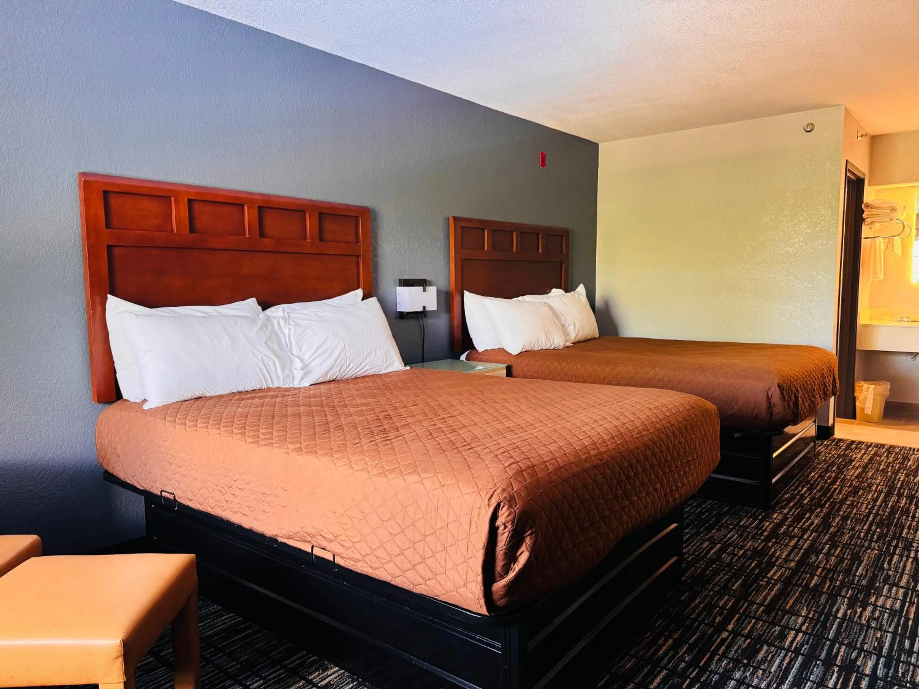 Bedroom in Wander Inn