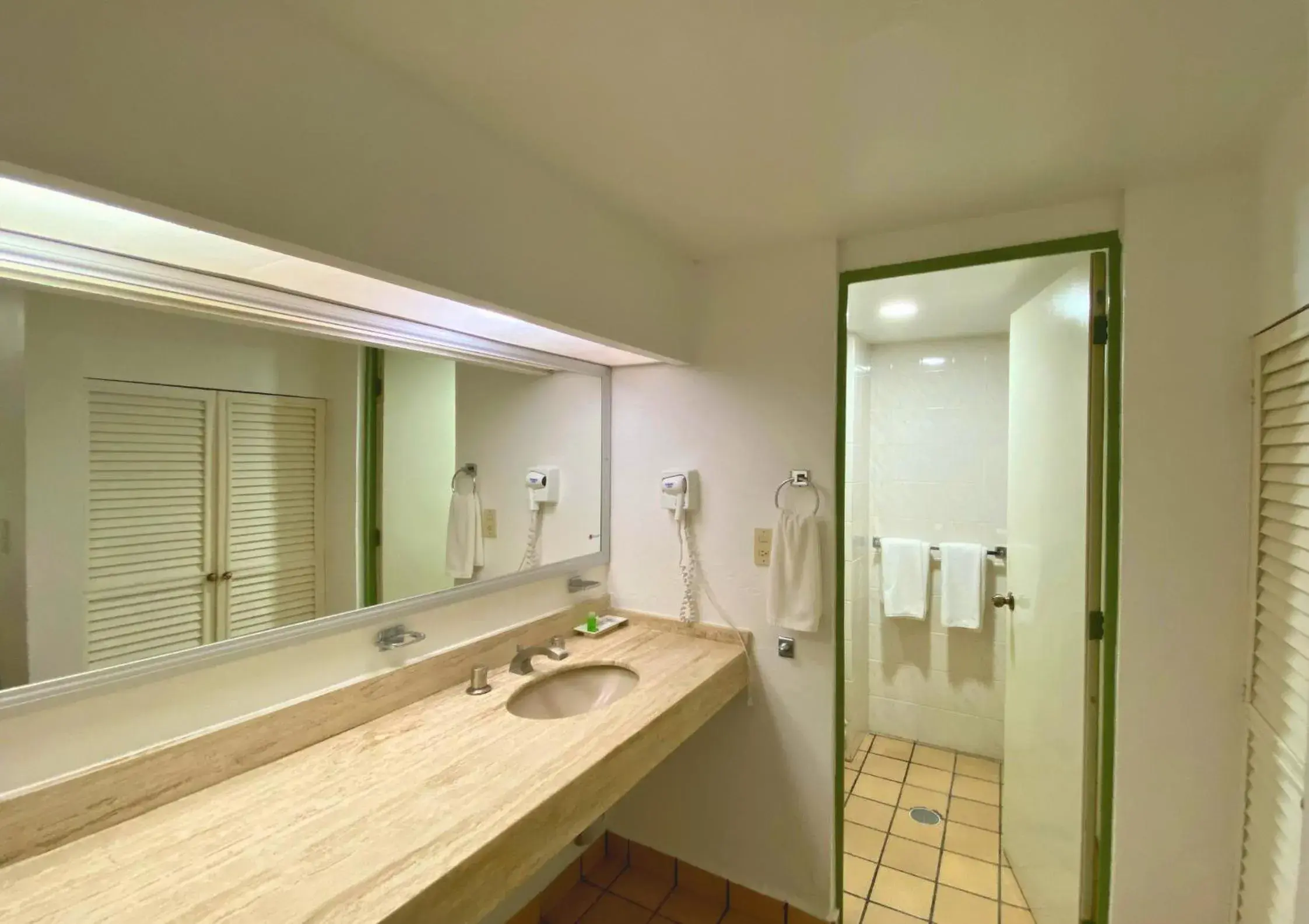 Double Room with Two Double Beds in Hotel Maya Palenque Double Room with Two Double Beds in Hotel Maya Palenque