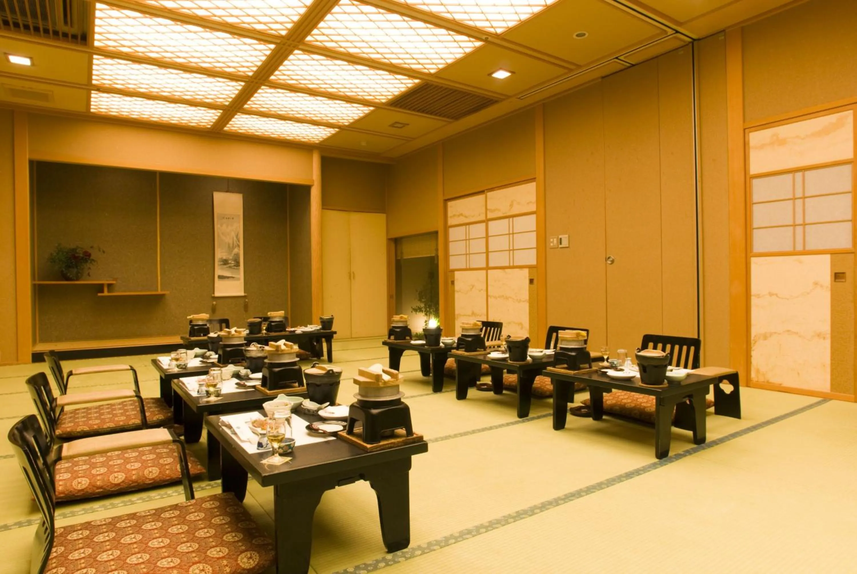 Restaurant/places to eat in Rako Hananoi Hotel