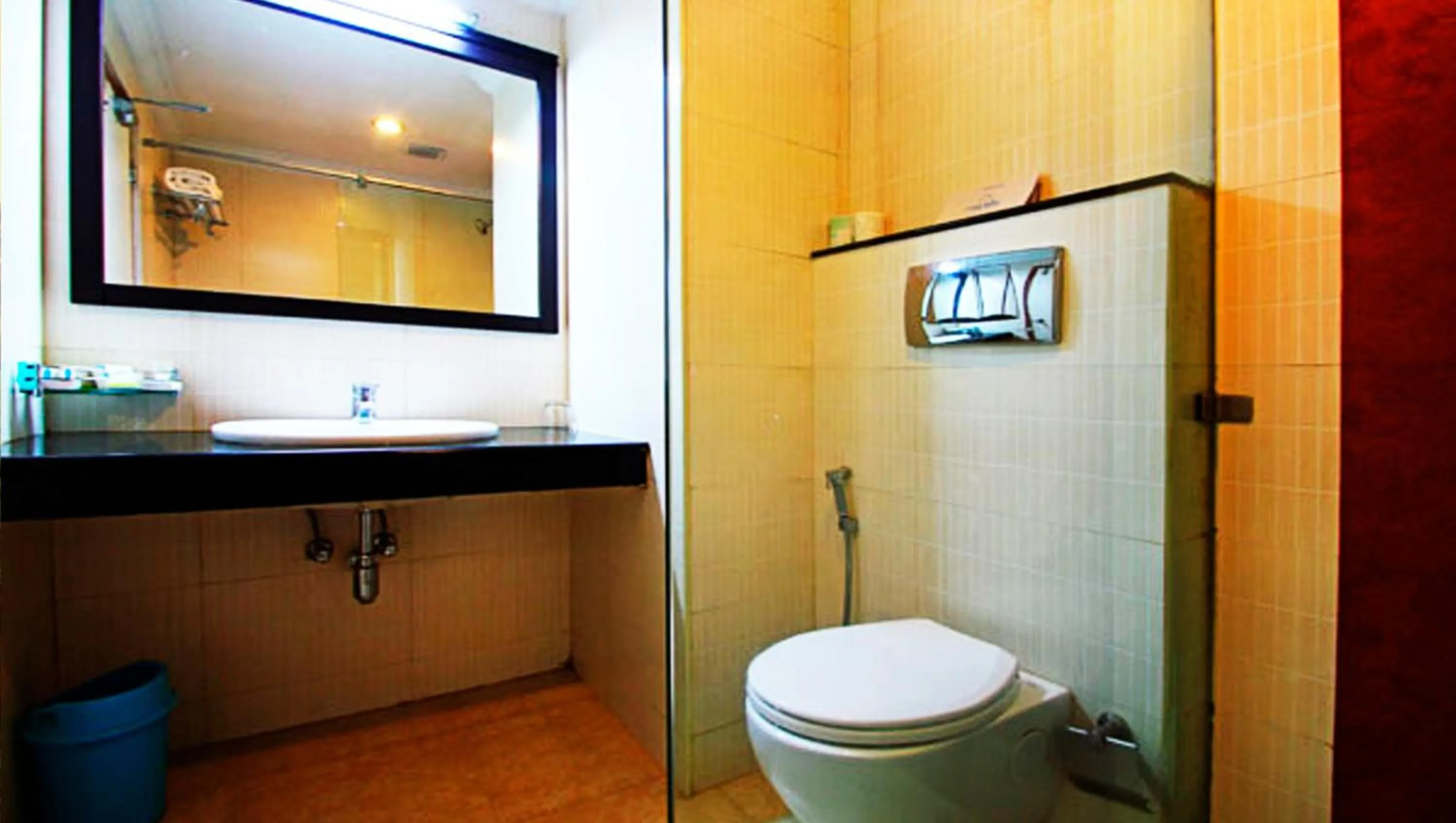 Bathroom in Clouds Valley Hotel