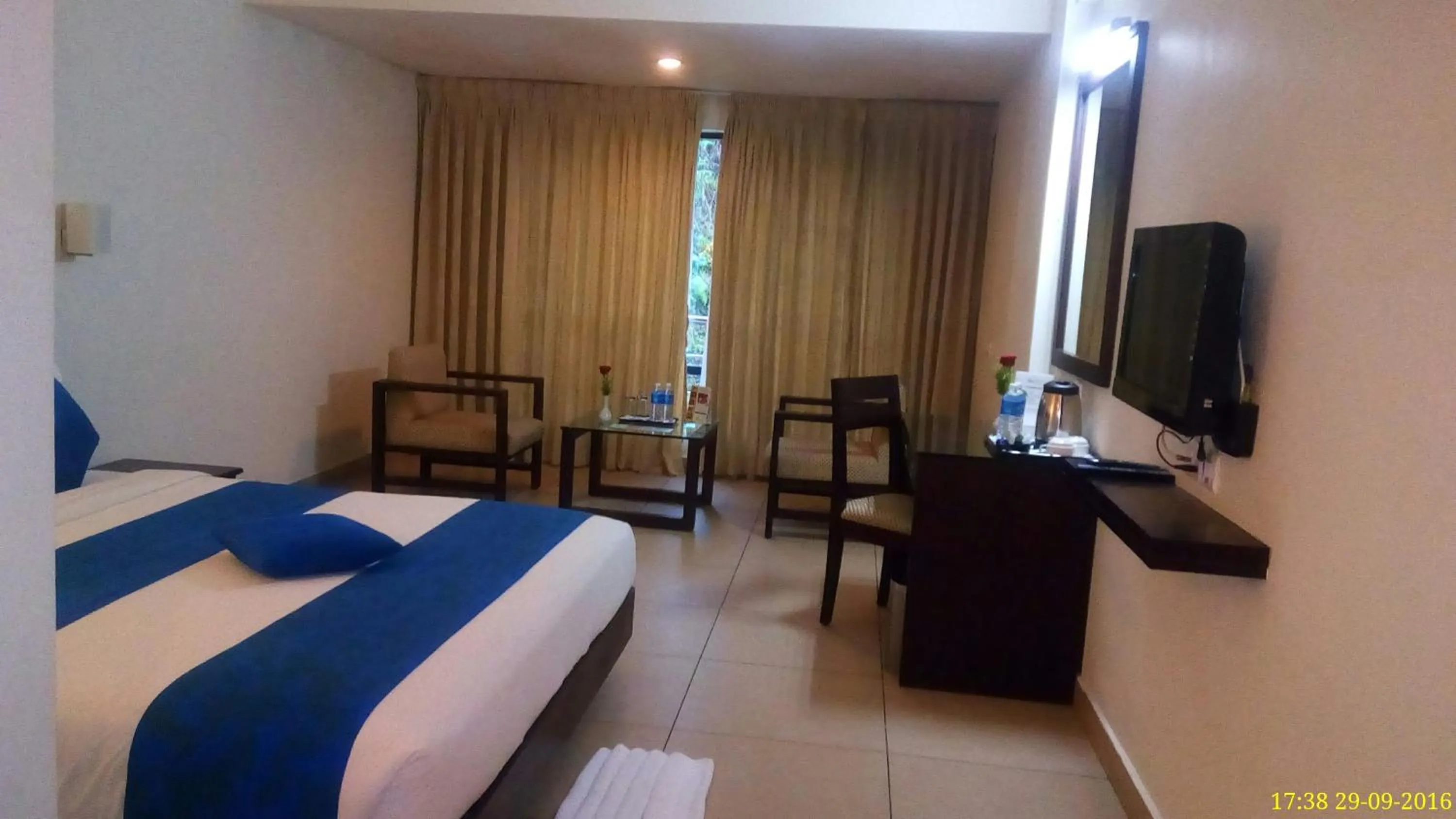 Bed in Clouds Valley Hotel