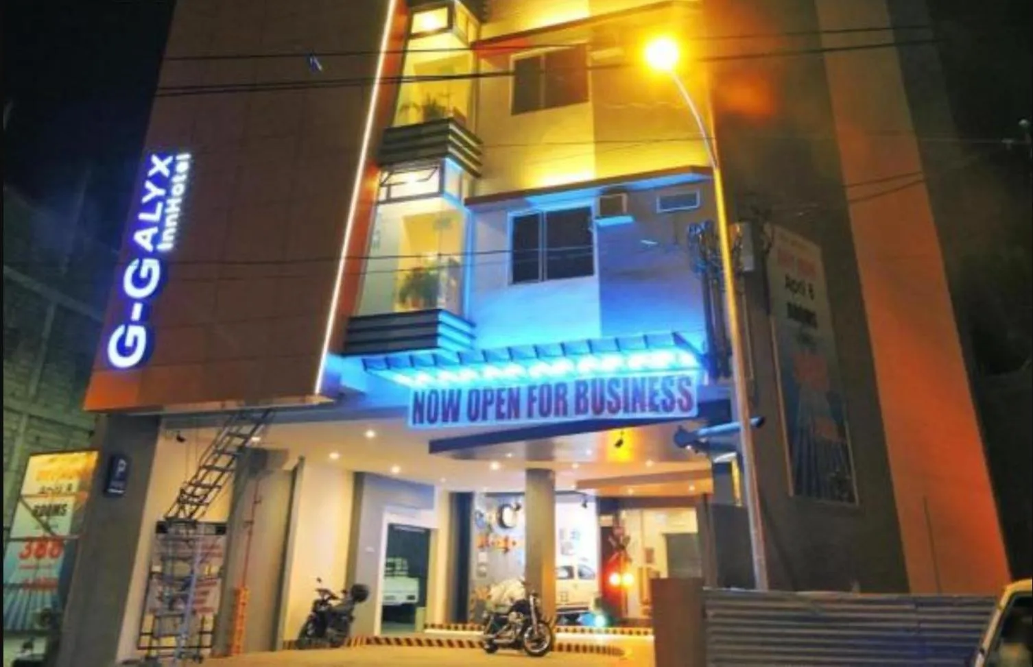 Property building in G-Galyx Inn Hotel