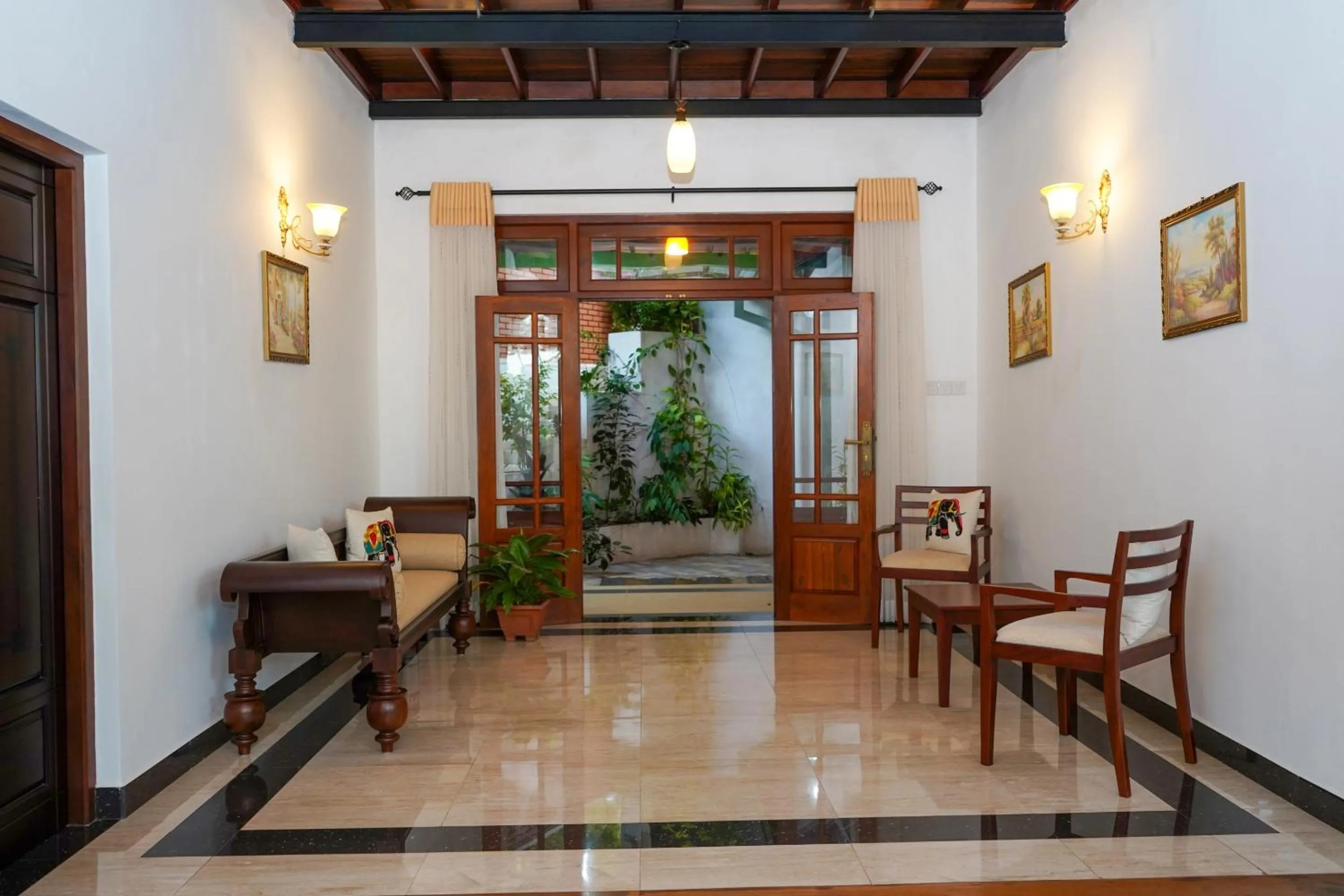 Lobby or reception in The Grand Hanthana