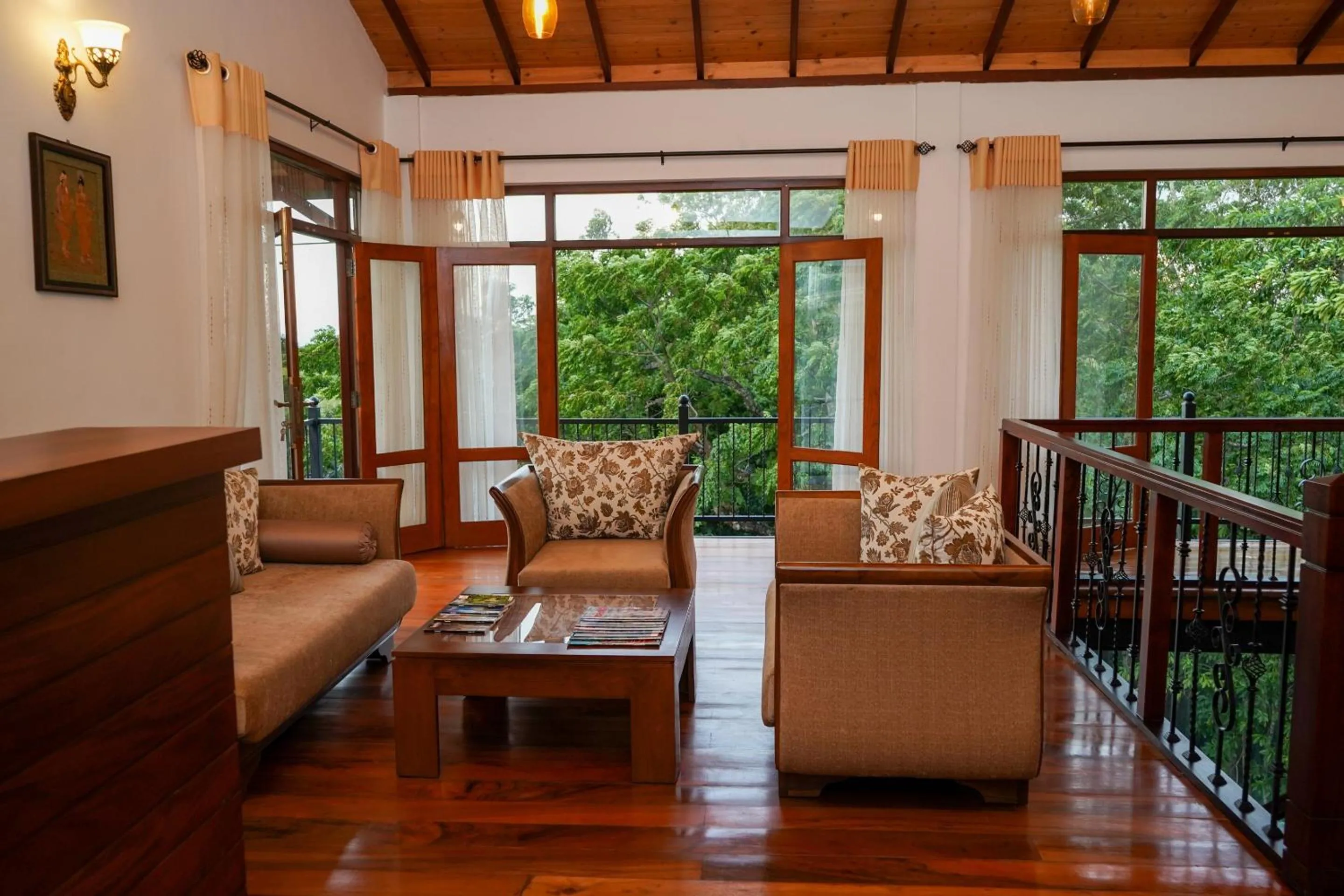 Lobby or reception in The Grand Hanthana