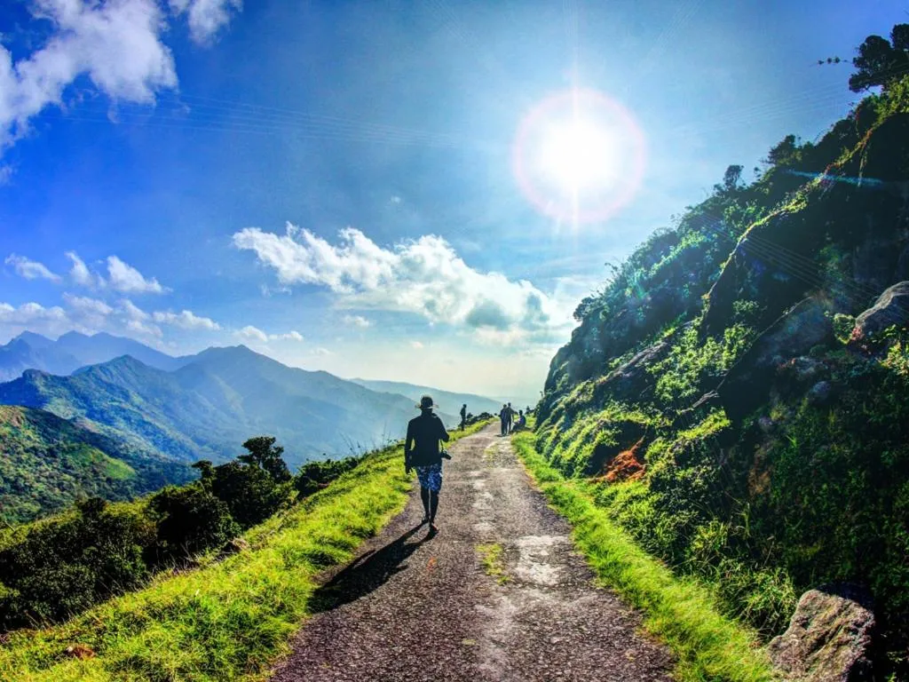 Hiking in The Grand Hanthana