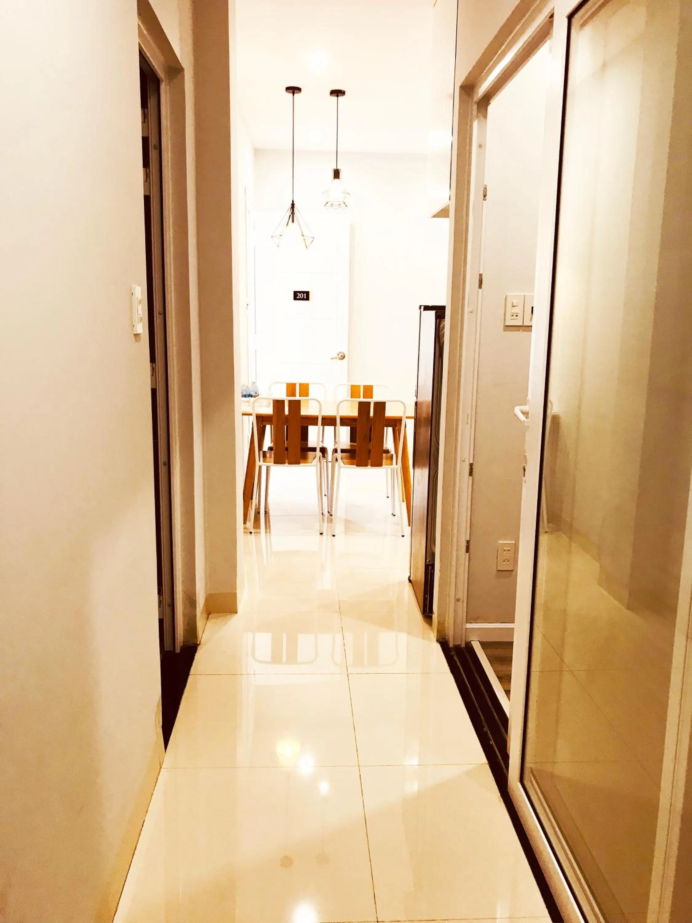 Moonlight House & Apartment Nha Trang