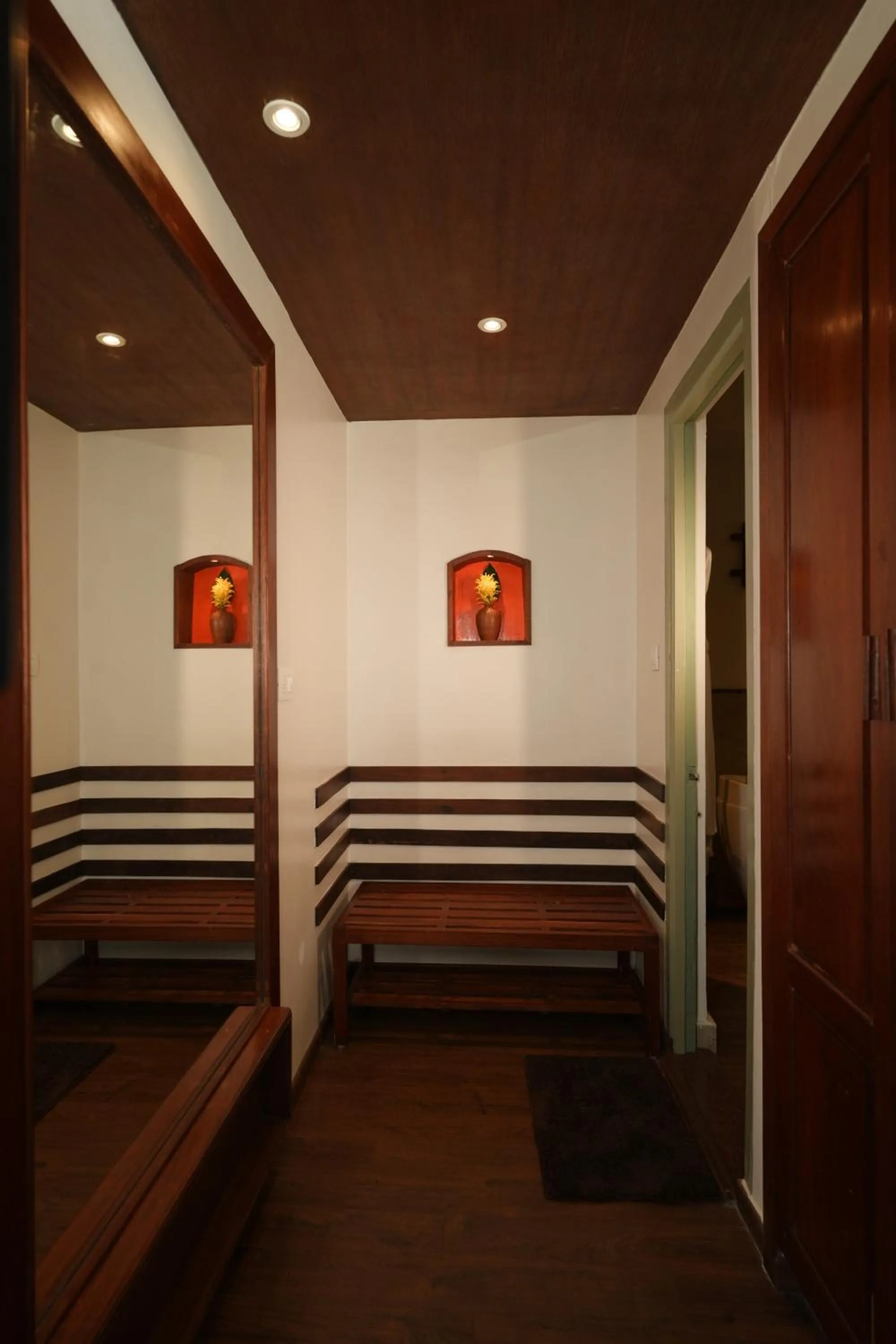 Living room, Bed in Blackberry Hills Munnar Nature Resort & Spa