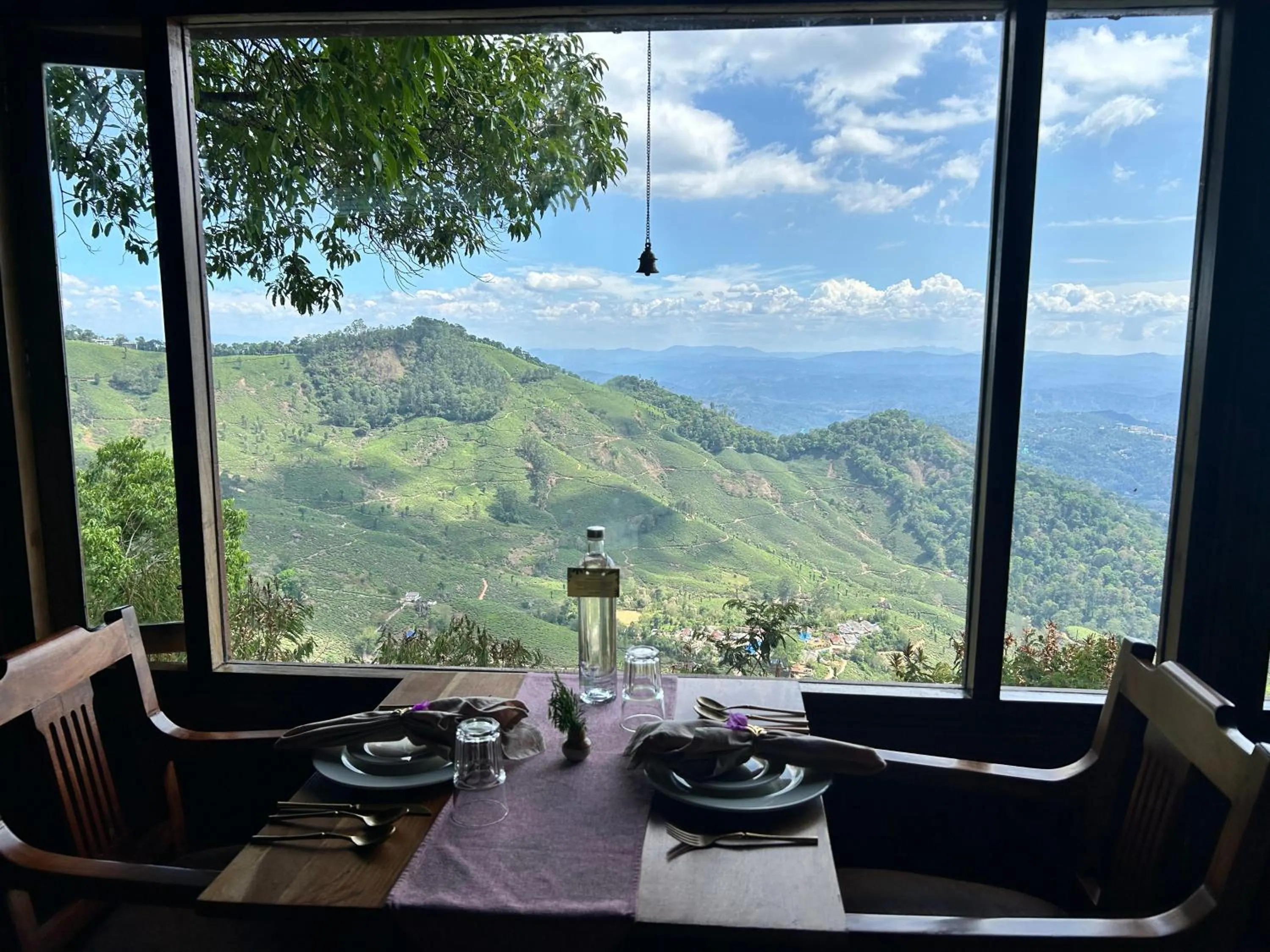 Restaurant/places to eat in Blackberry Hills Munnar Nature Resort & Spa