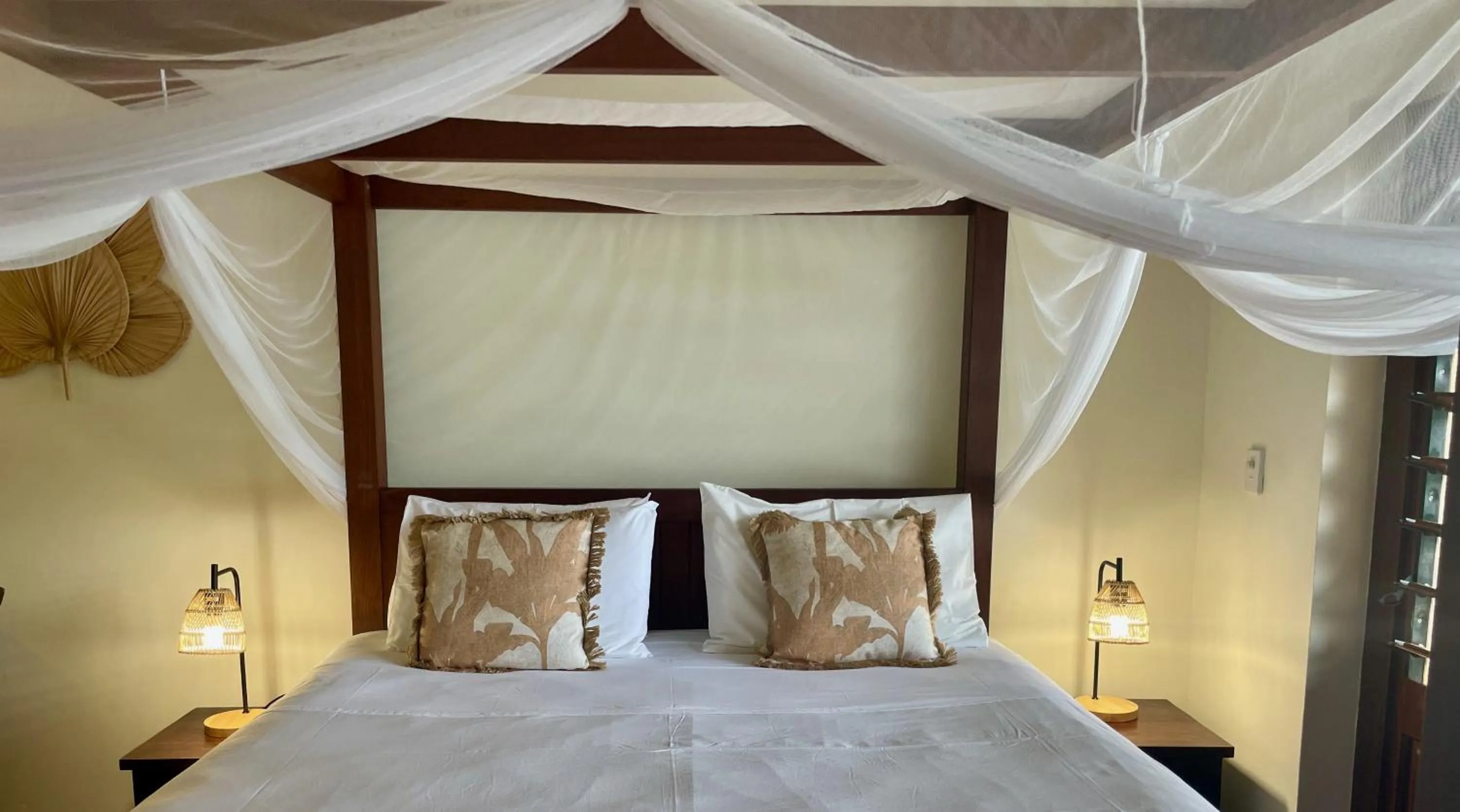 Bed in Fatumaru Lodge
