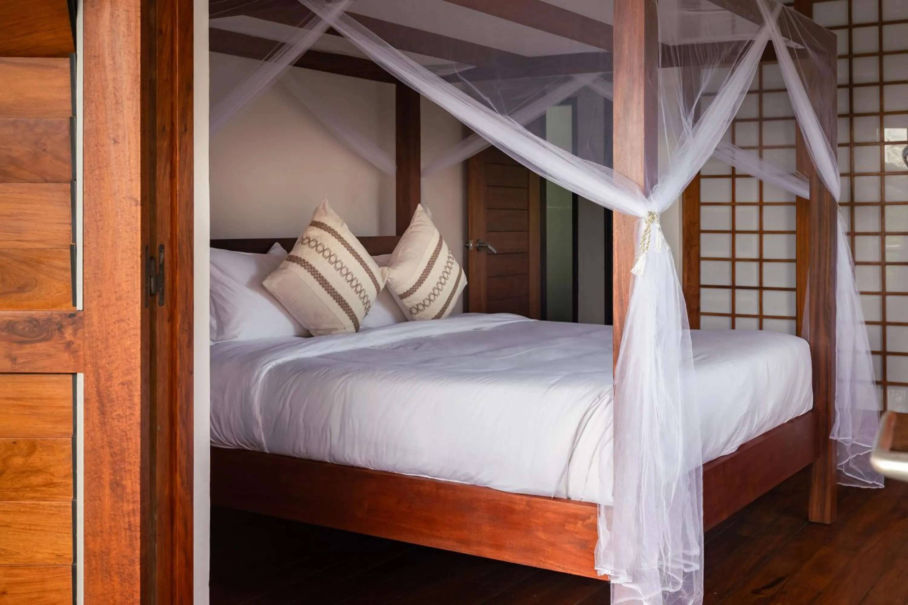 Bed in Fatumaru Lodge