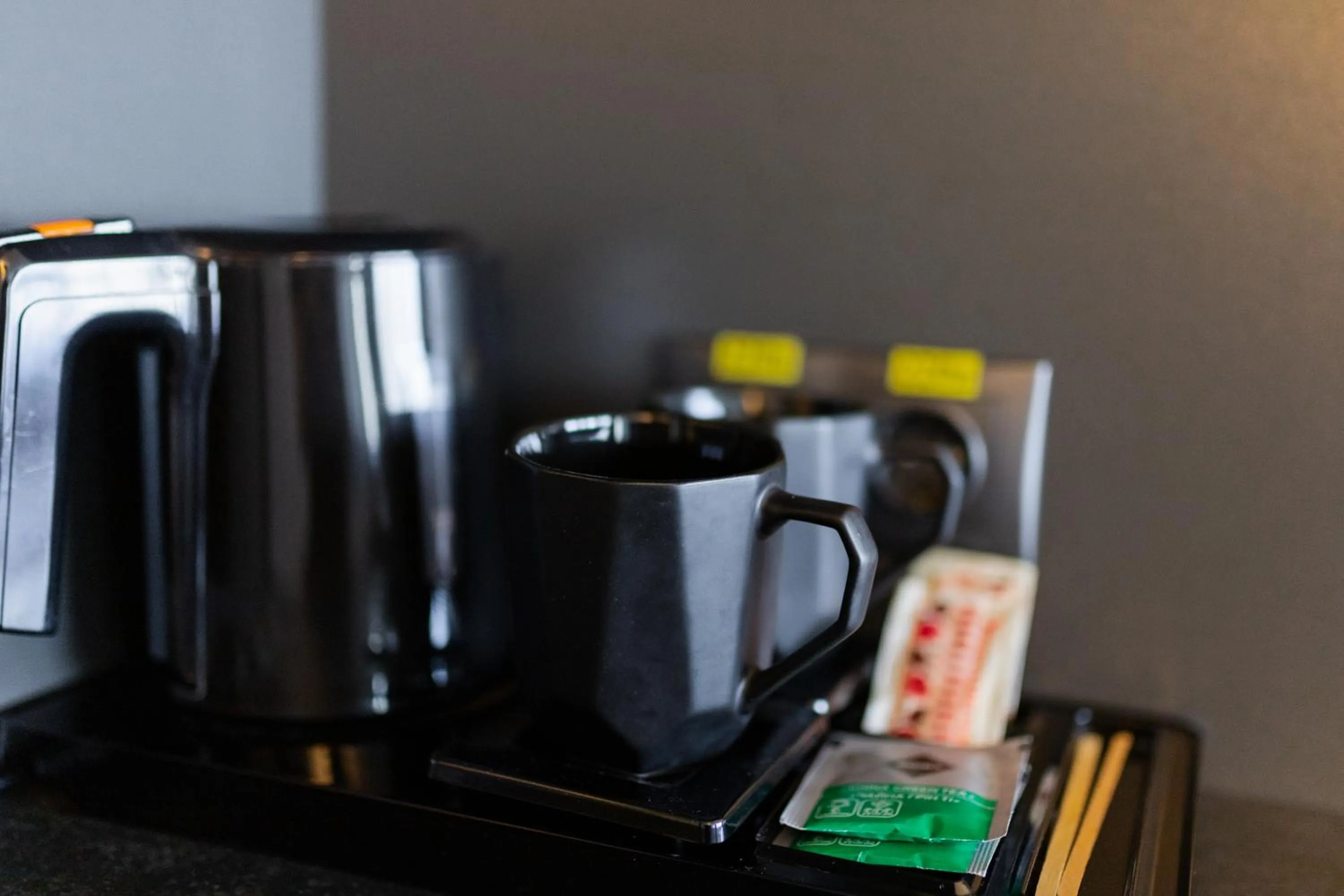 Coffee/tea facilities in Favor Park Hotel