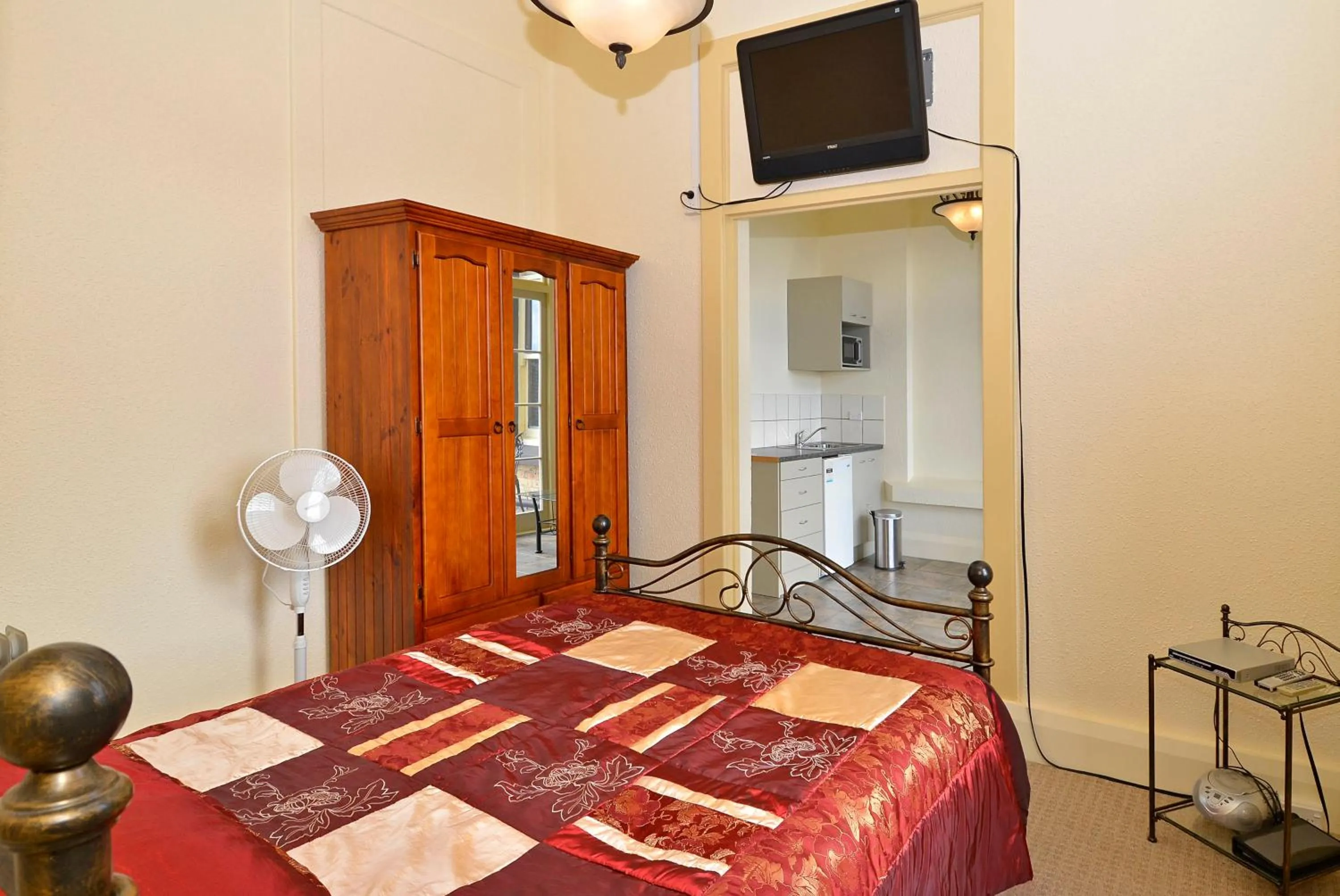 Bedroom, Bed in Manor Views NZ