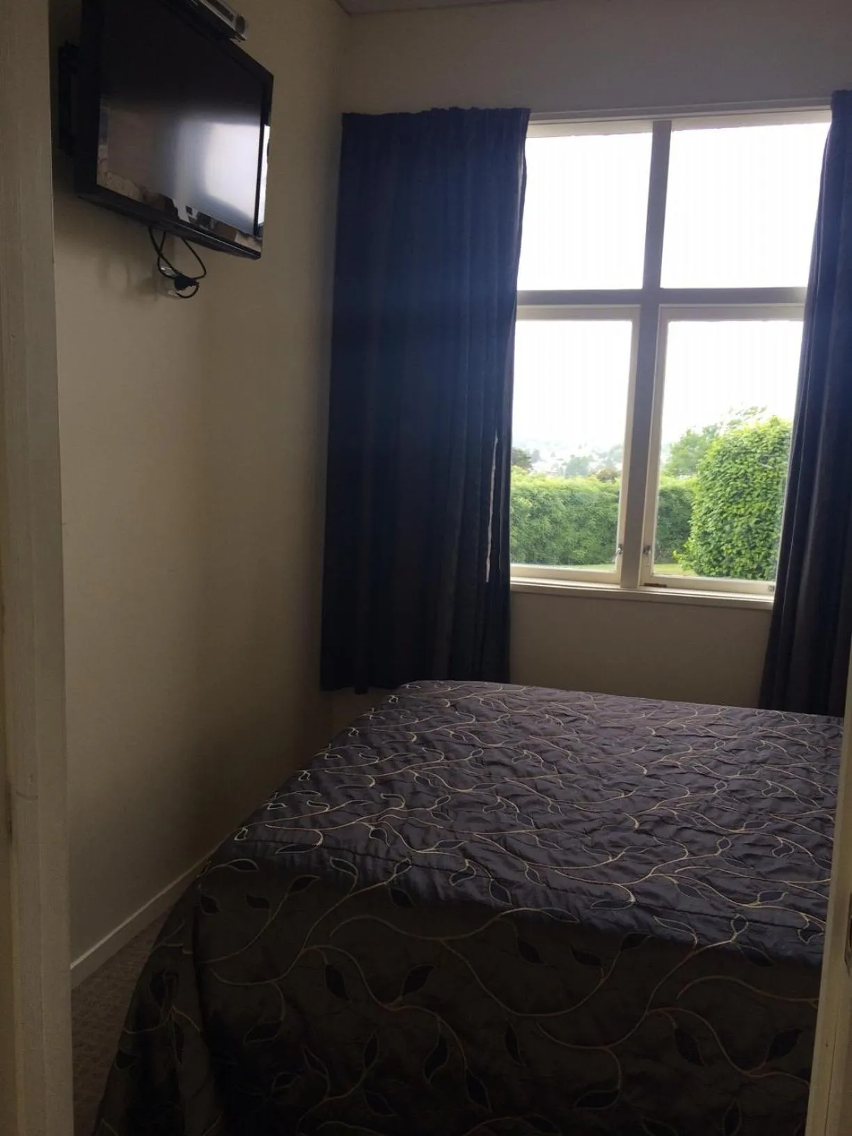 Bedroom, Bed in Manor Views NZ