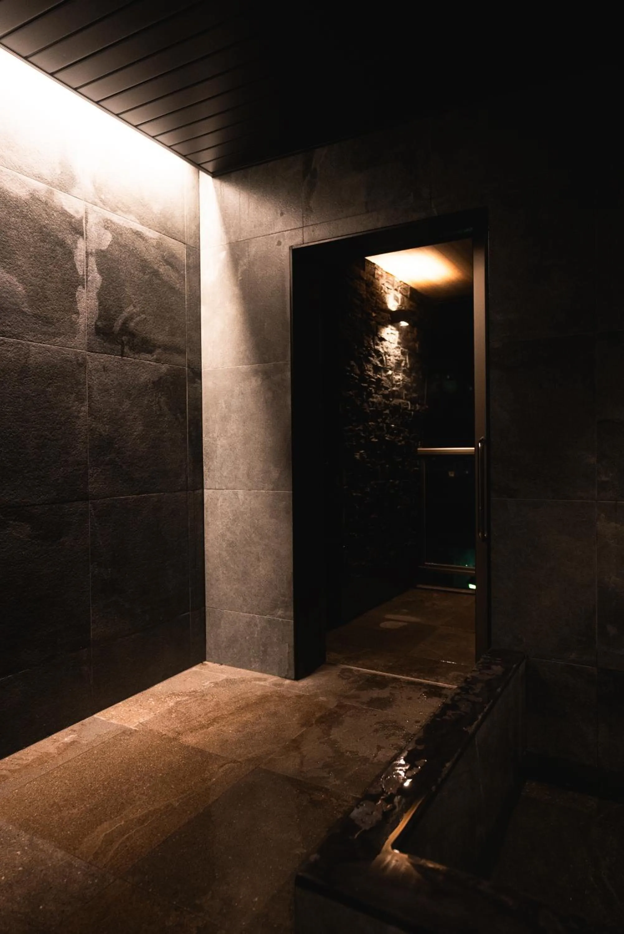 Hot Spring Bath in Shirakaba