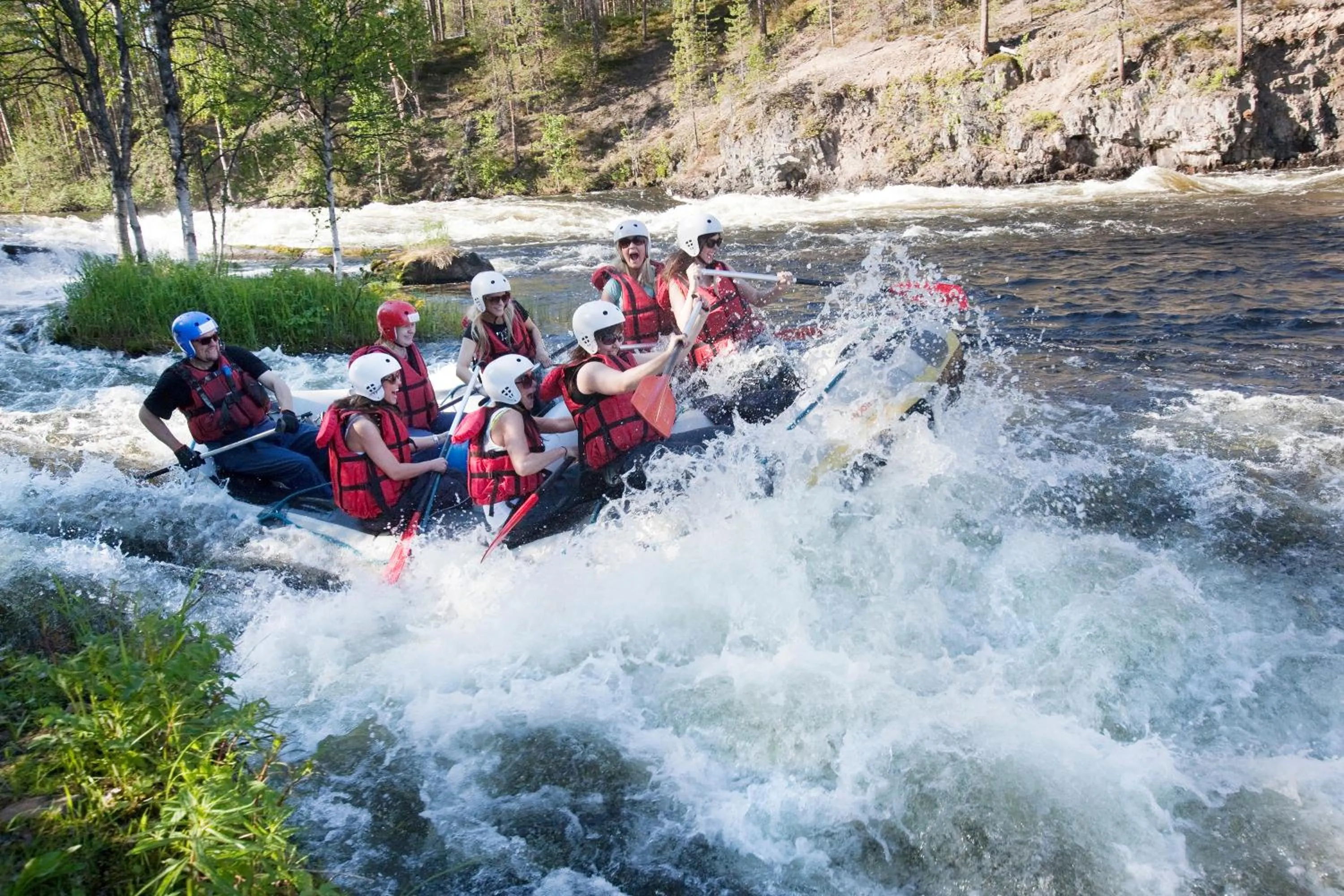 Canoeing in Hippu Apartment
