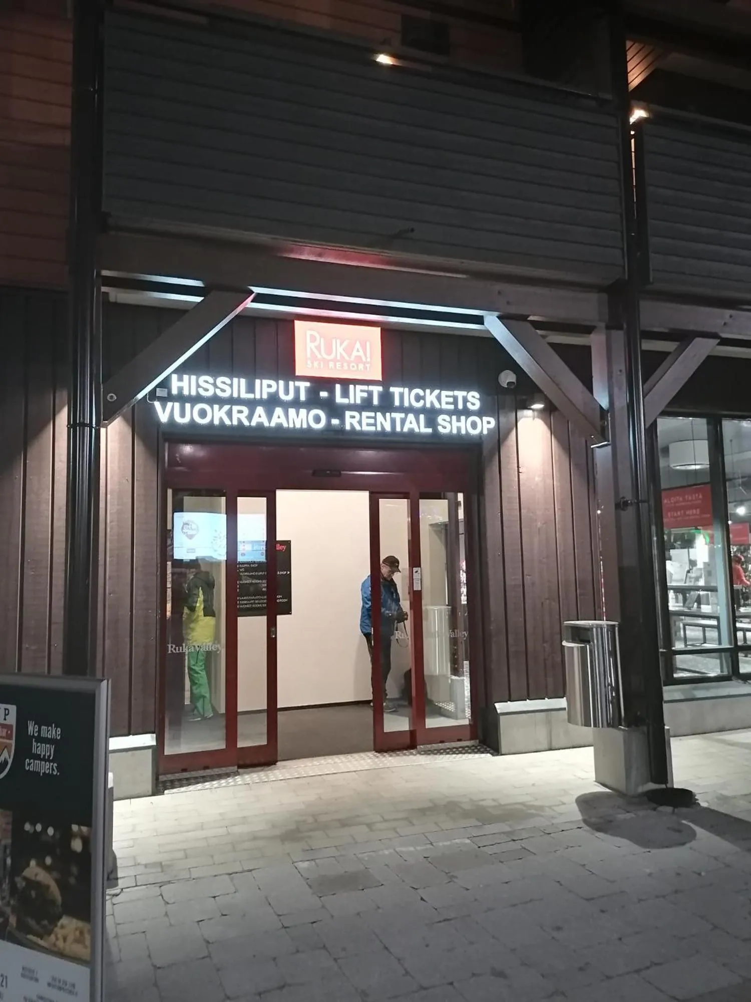 Ski School in Hippu Apartment