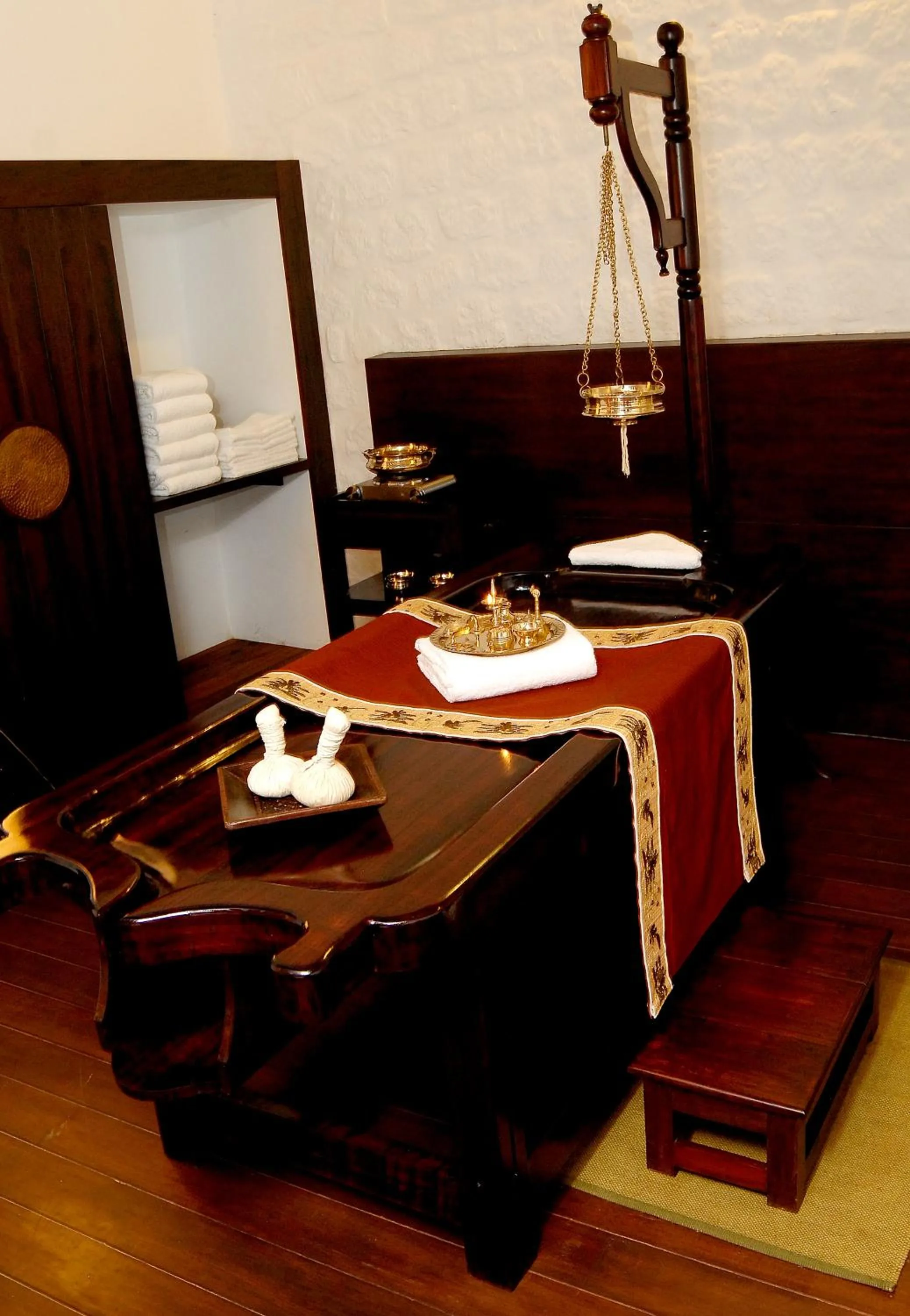 Spa and wellness centre/facilities, Bed in Niraamaya Wellness Retreats, Surya Samudra, Kovalam