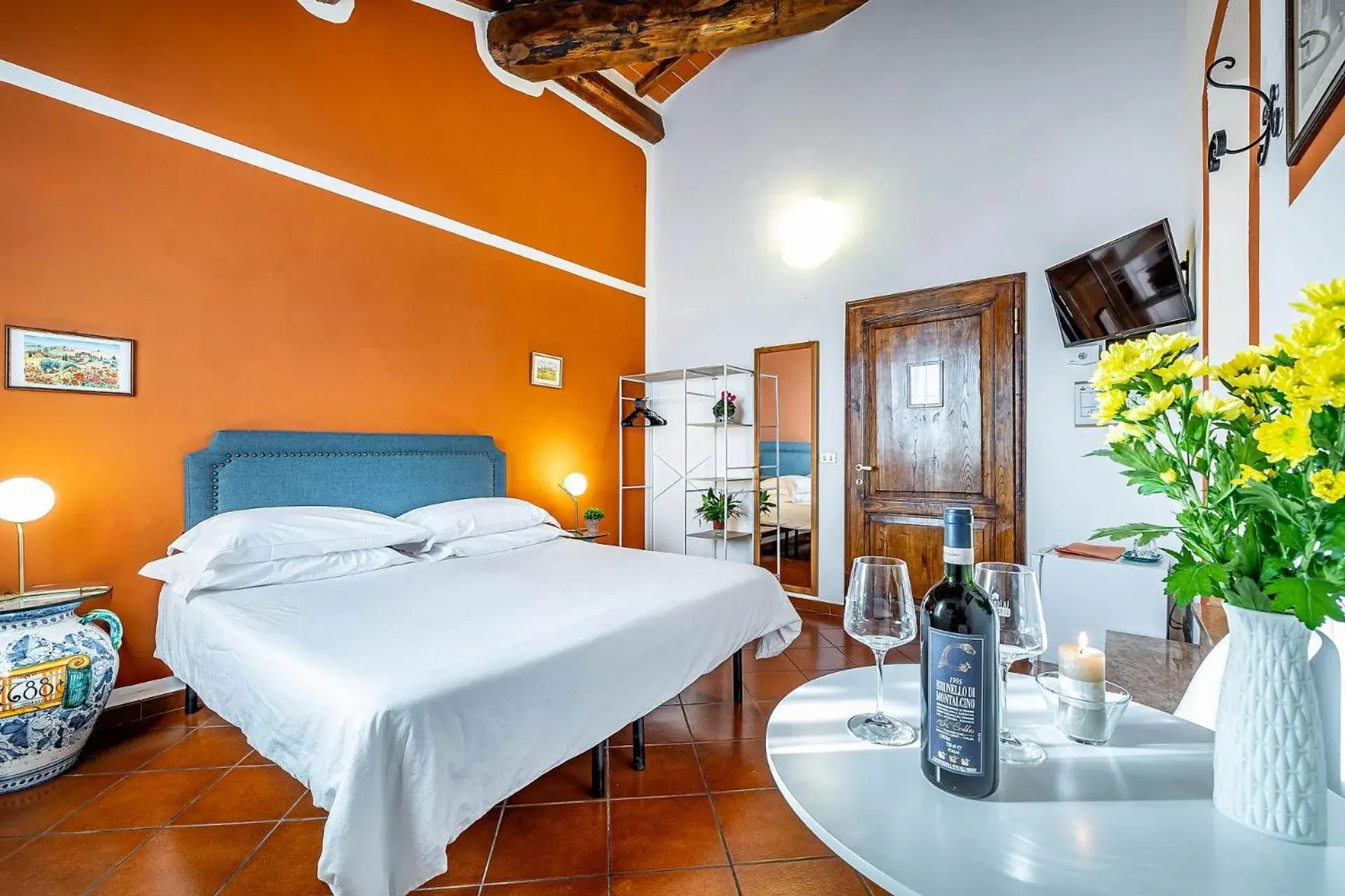 Double or Twin Room in La Fornace Di Racciano Double or Twin Room in La Fornace Di Racciano