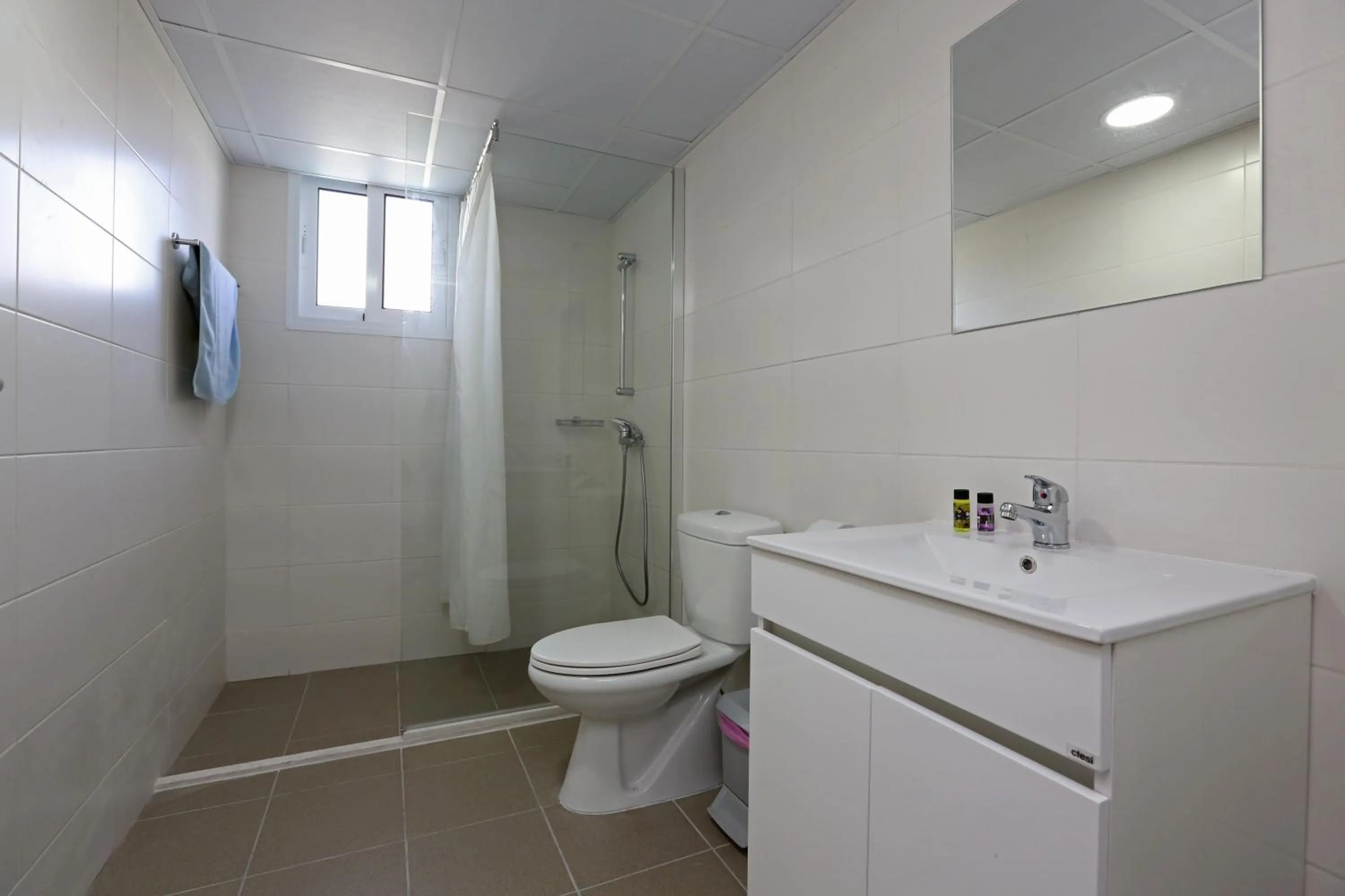 Bathroom in Sunquest Gardens Holiday Resort
