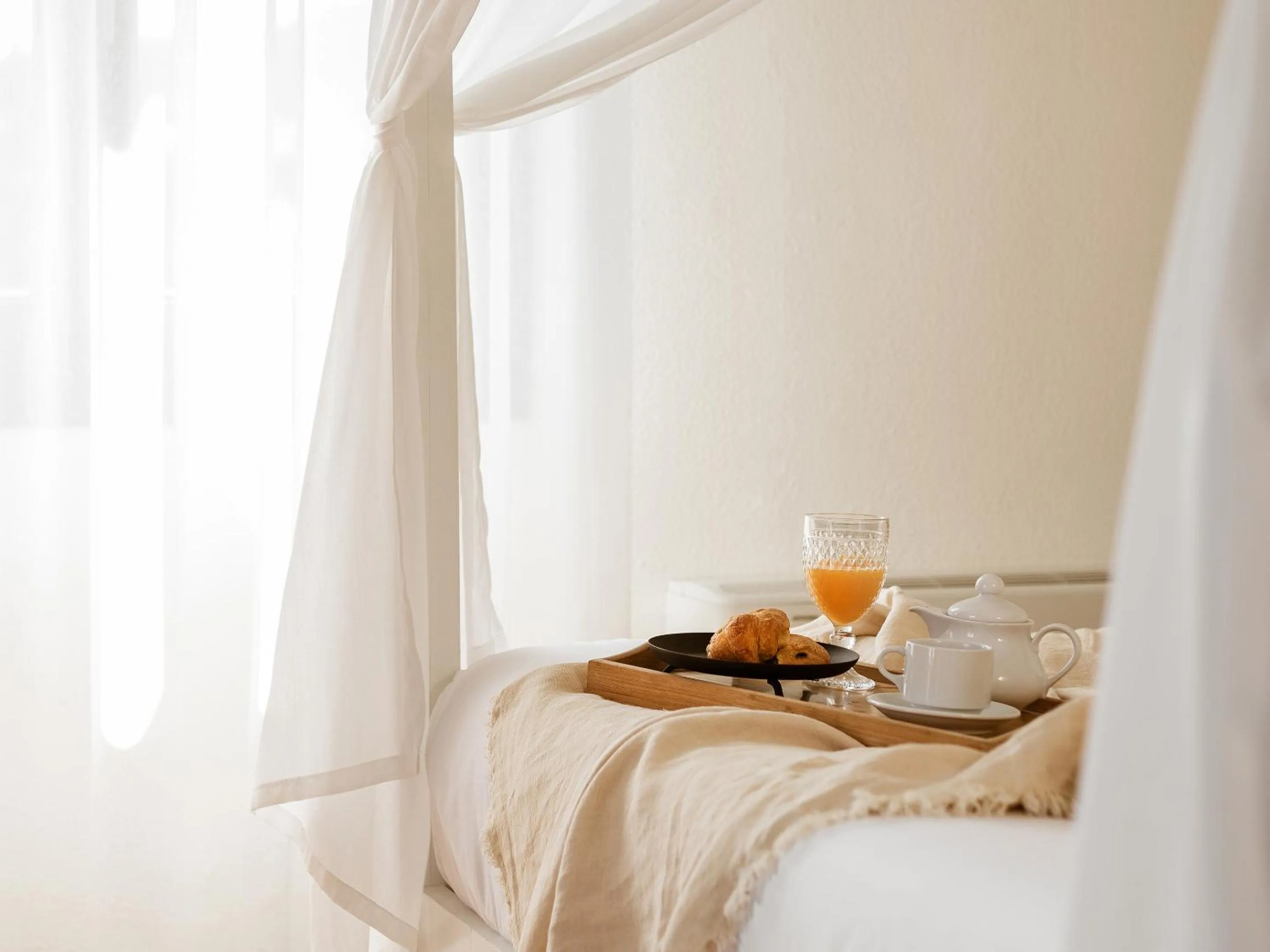 Food, Bed in Grecotel LUXME Costa Botanica