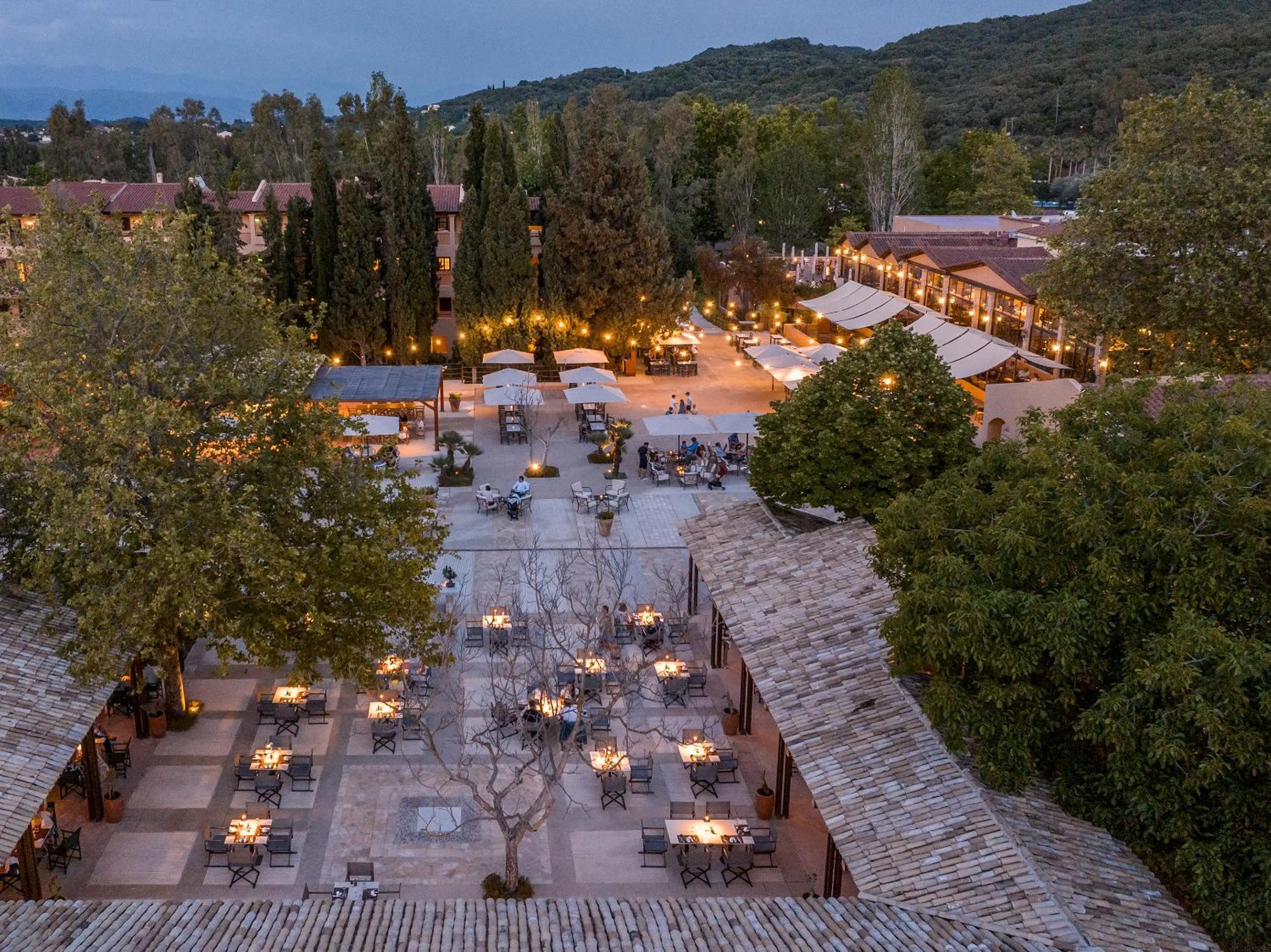 Restaurant/places to eat in Grecotel LUXME Costa Botanica