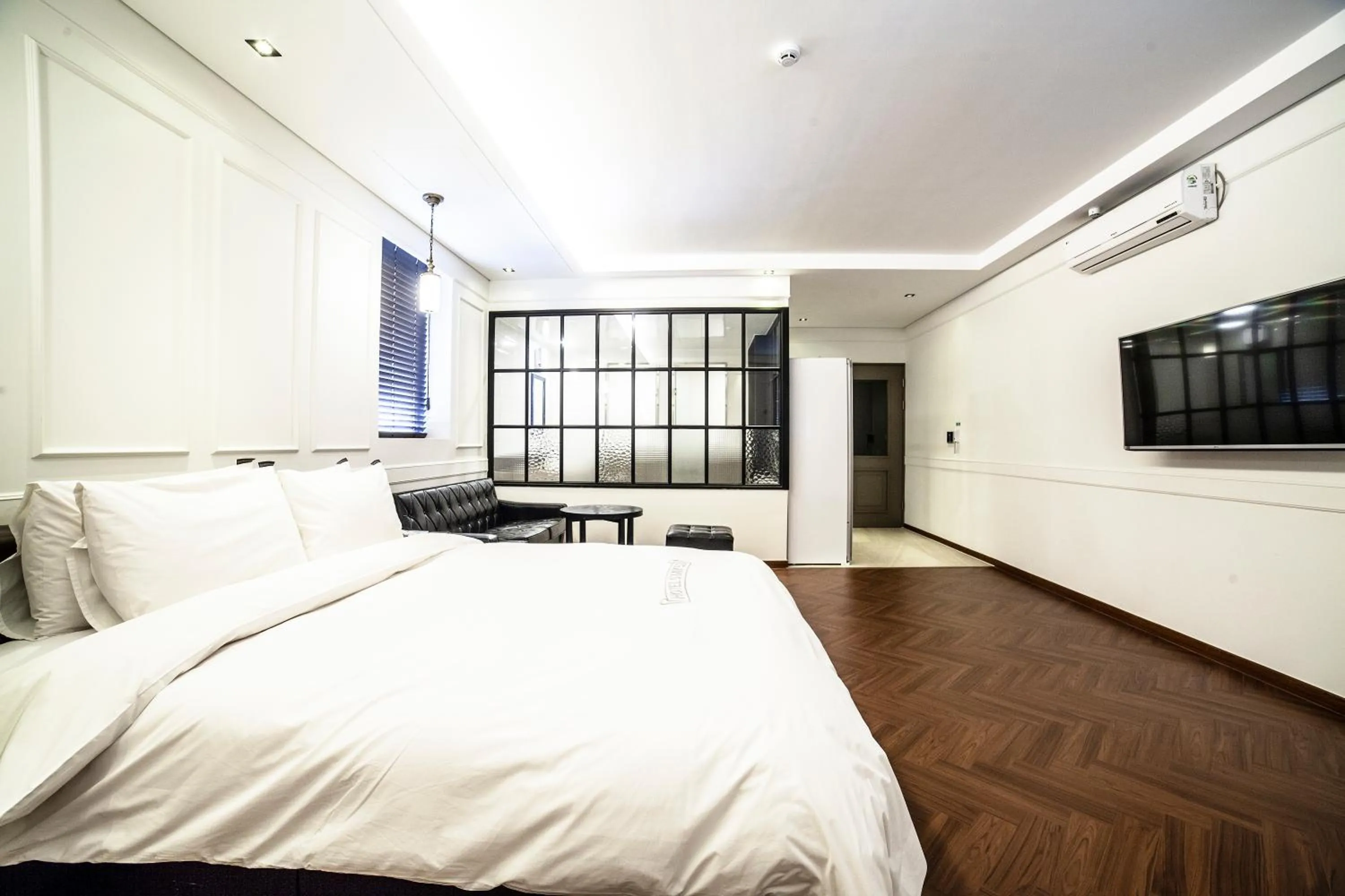 Bed in Hotel Stay 53