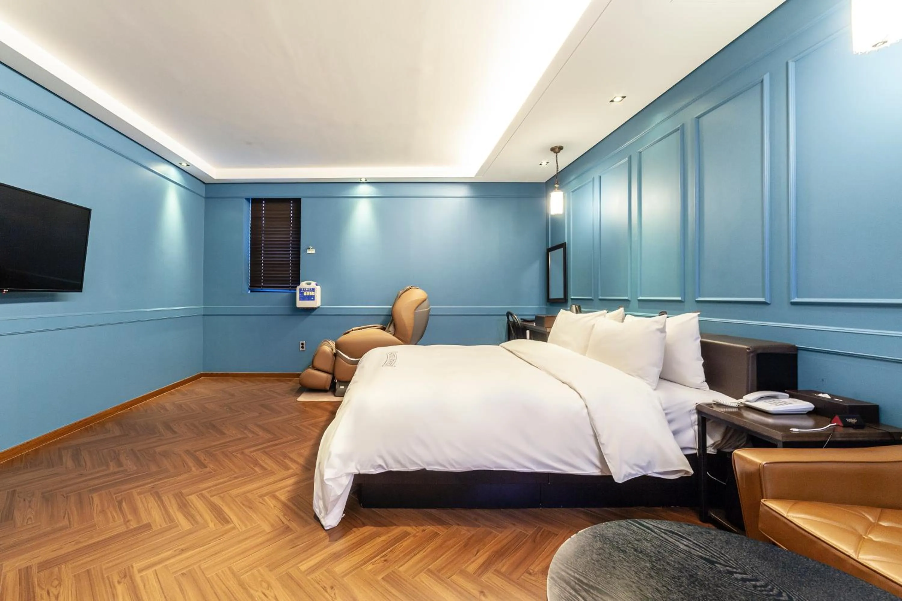 Bed in Hotel Stay 53