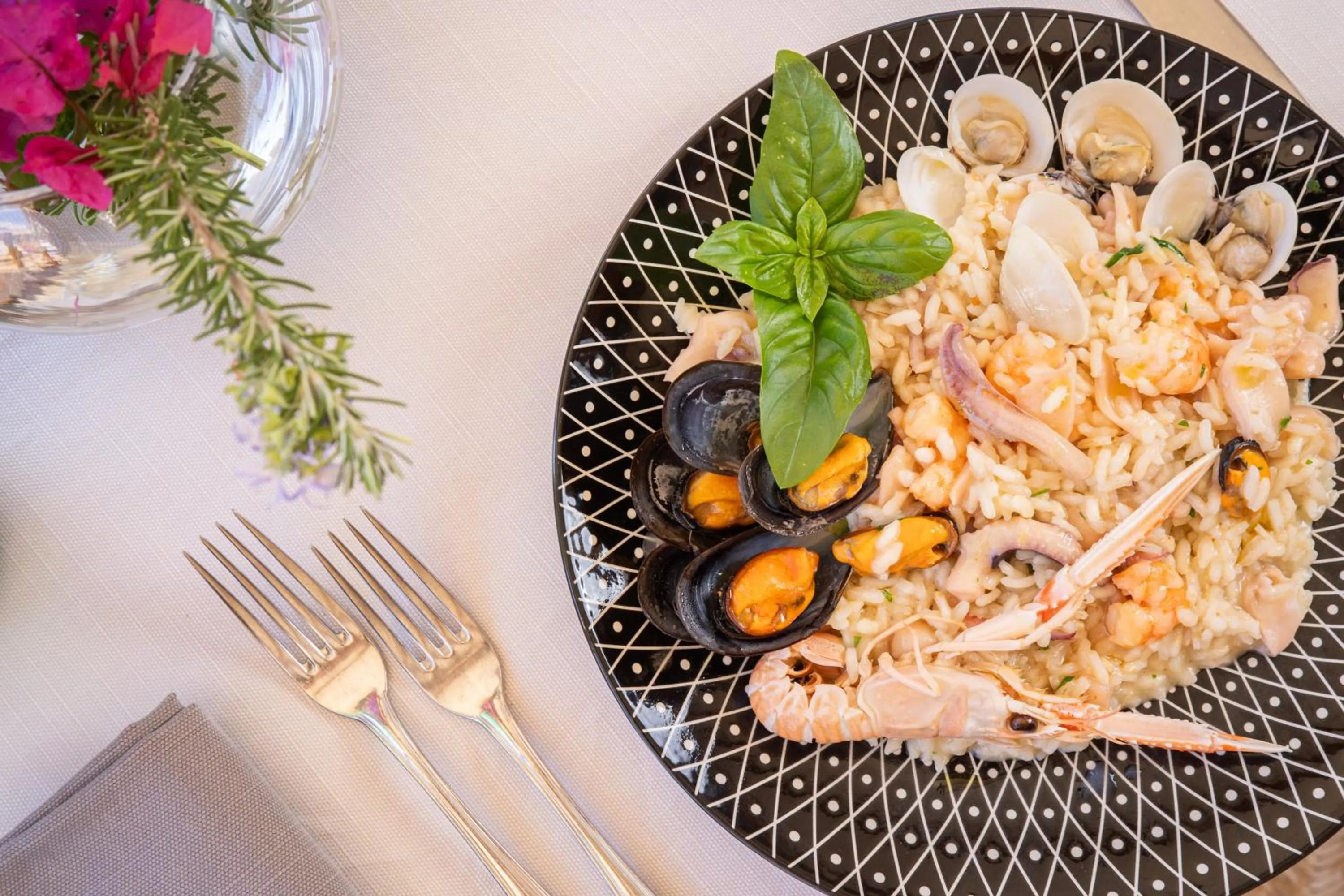 Restaurant/places to eat in Hotel Masseria Le Pajare