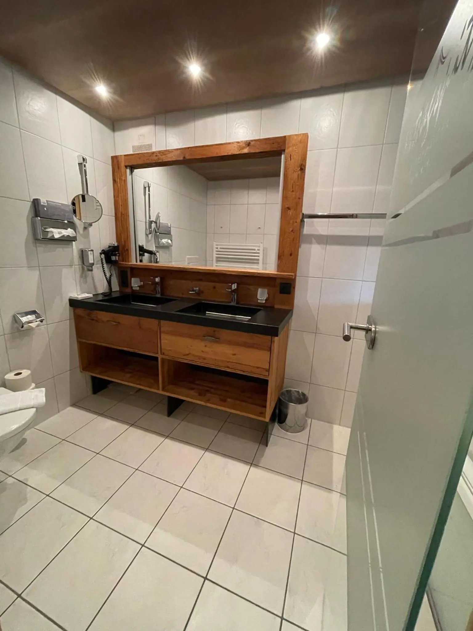 Toilet in Boutique Hotel die Mittagspitze Superior